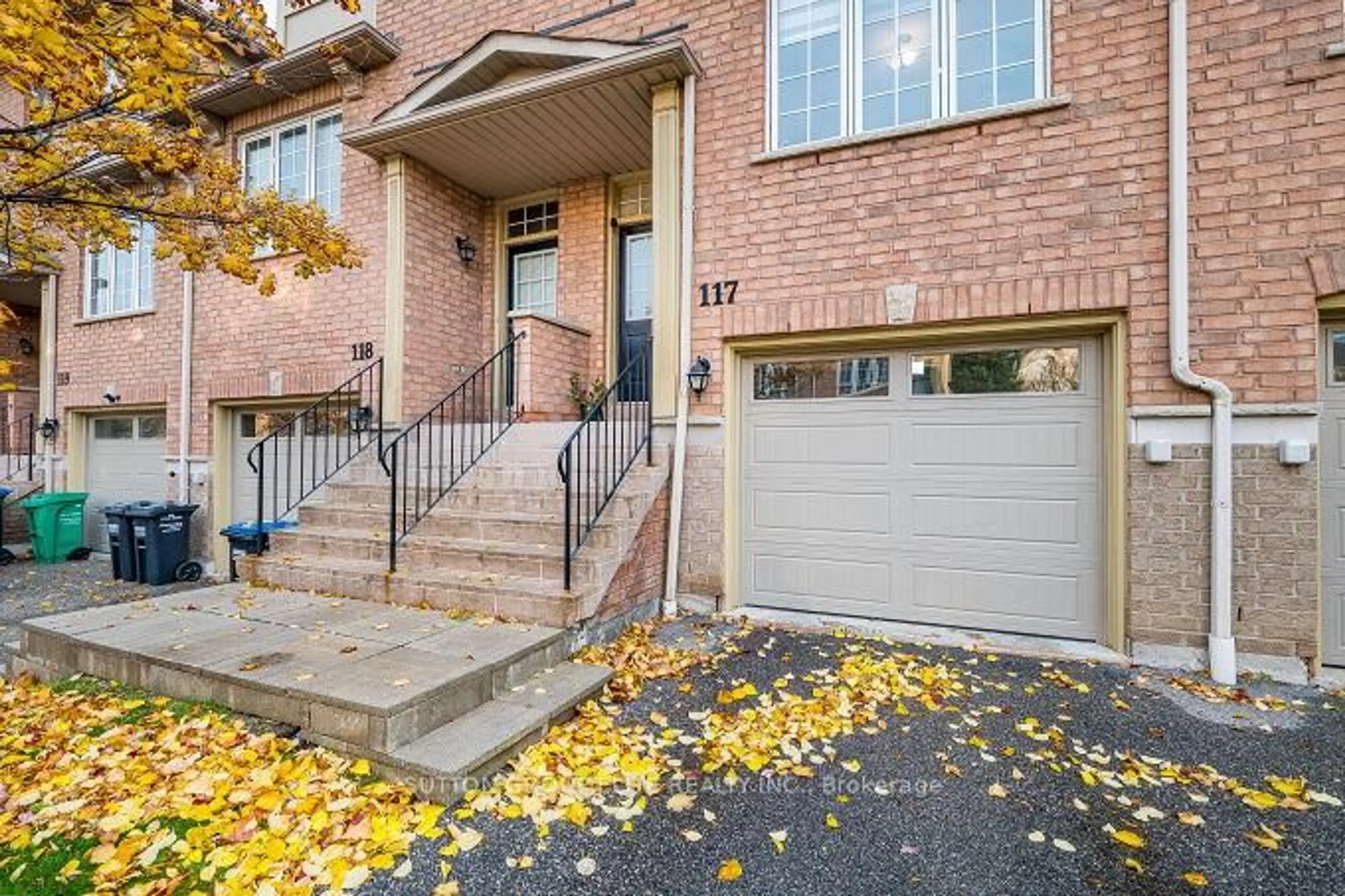 Unknown for 5055 Heatherleigh Ave, Mississauga Ontario L5V 2R9