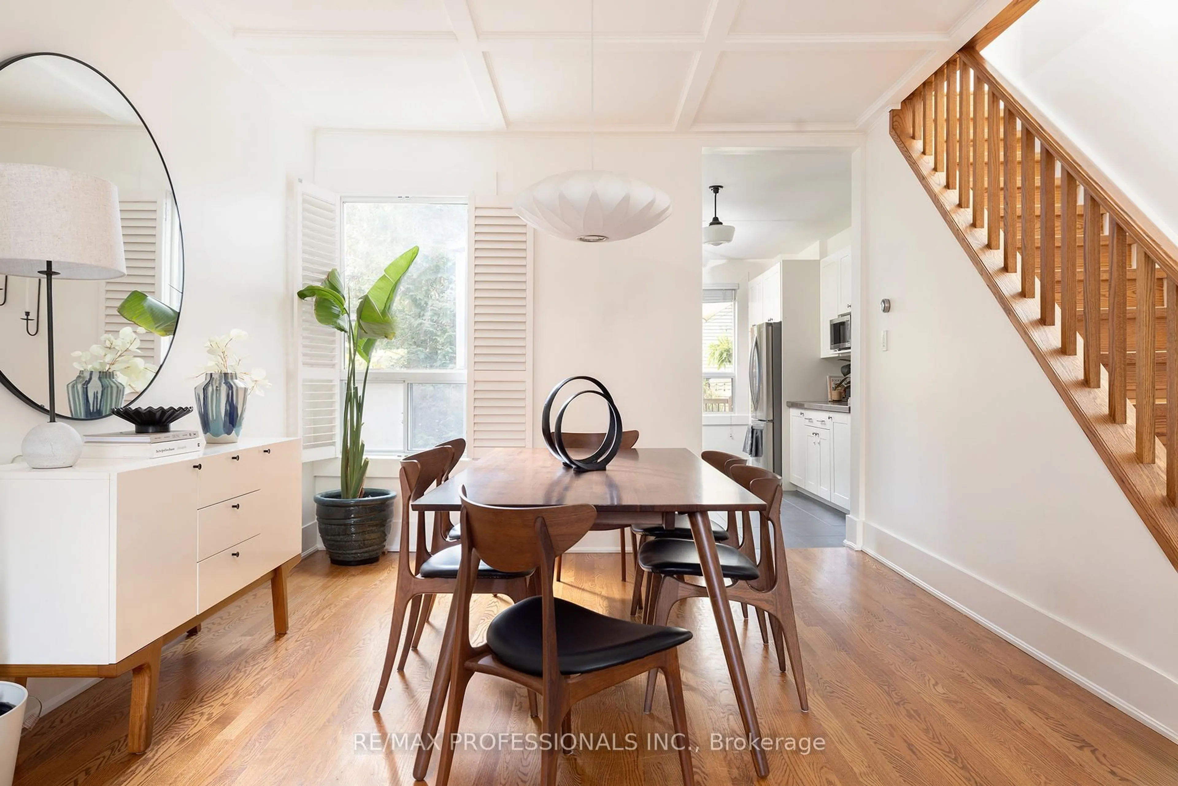 Dining room, wood/laminate floor for 130 Westmoreland Ave, Toronto Ontario M6H 2Z9