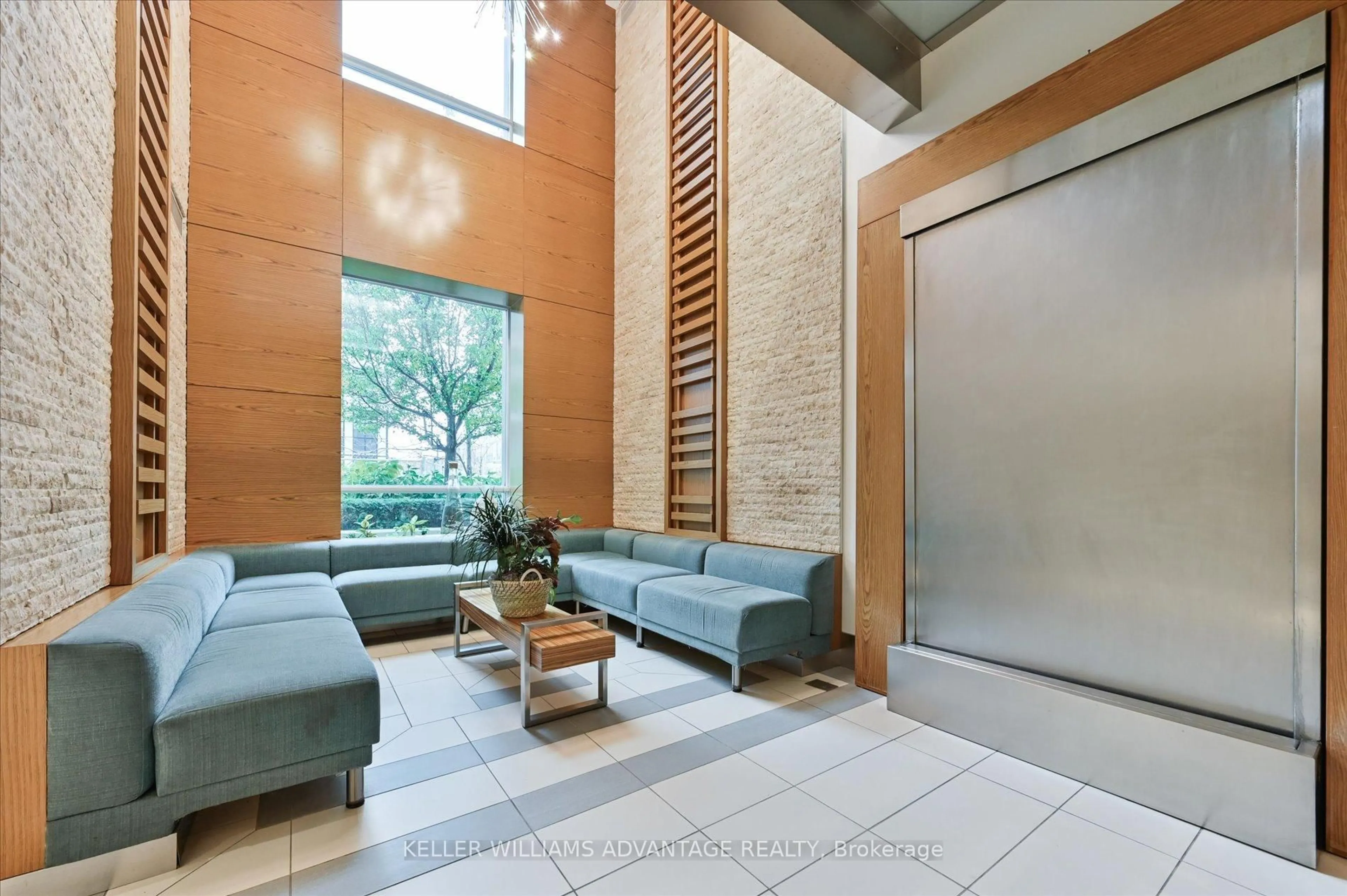 Lobby for 155 Legion Rd #2910, Toronto Ontario M8Y 0A7