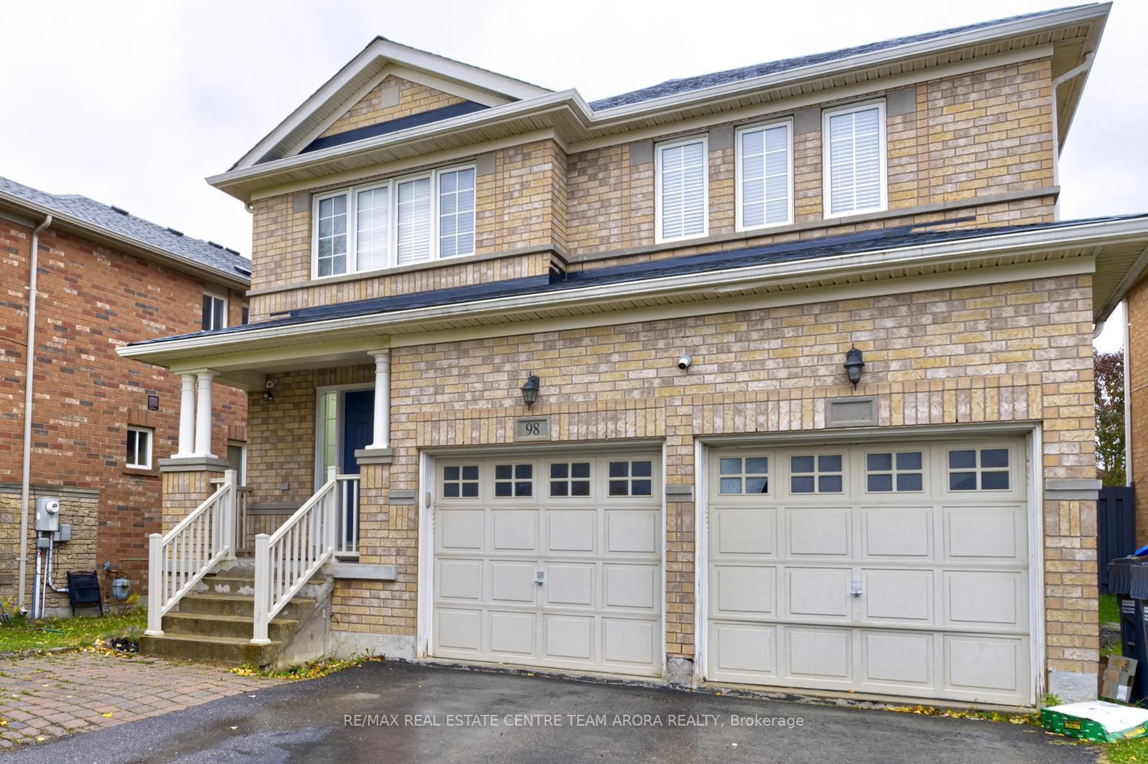 Home with brick exterior material, street for 98 Crown Victoria Dr, Brampton Ontario L7A 3X6
