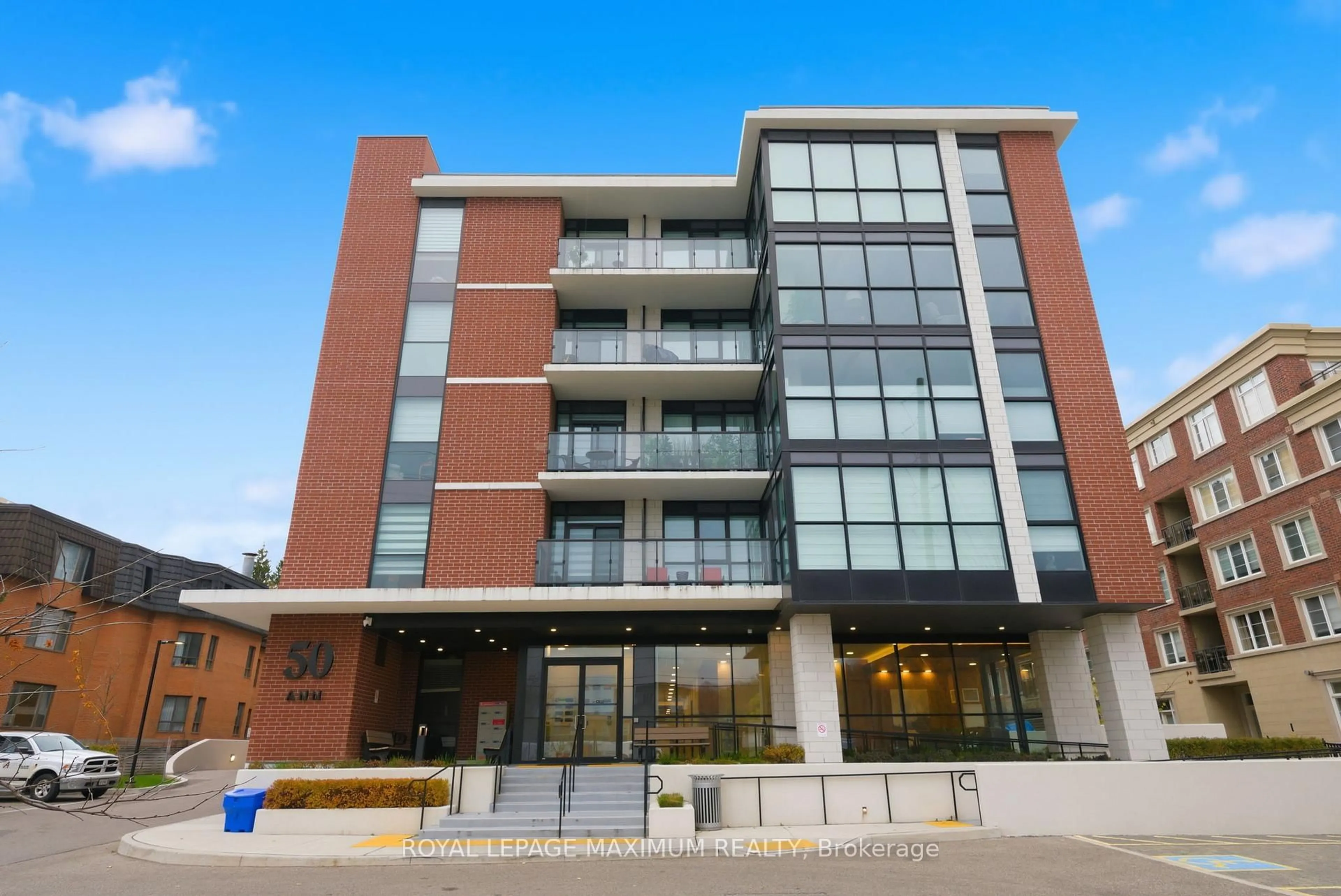 Unknown for 50 Ann St #106, Caledon Ontario L7E 4M3