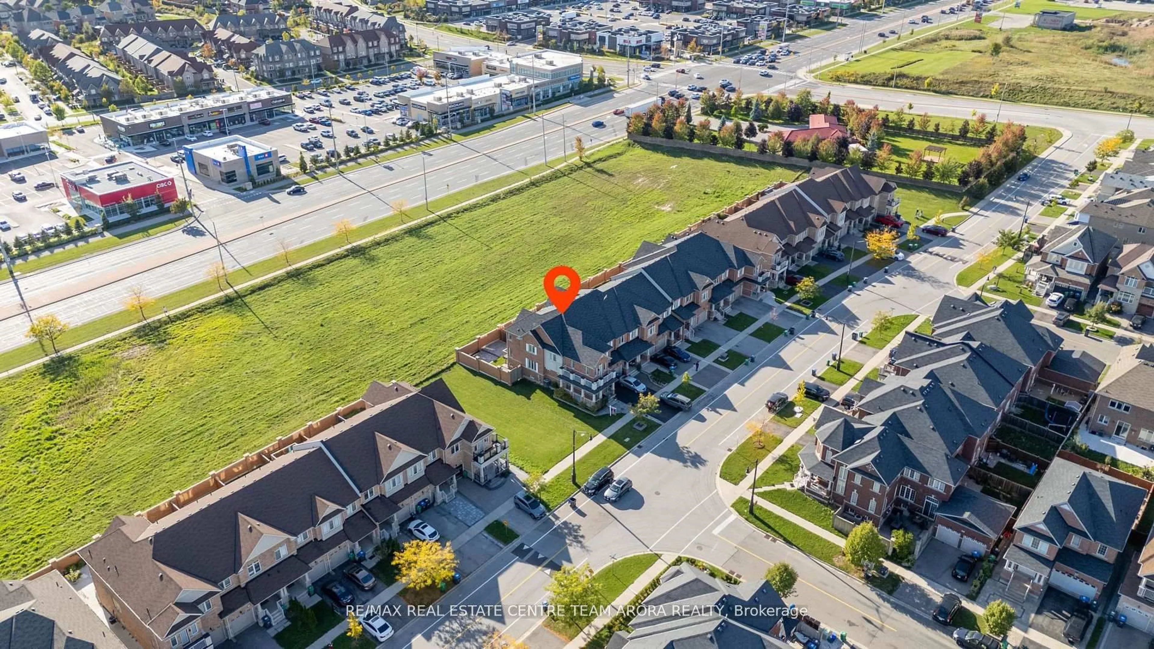 A pic from outside/outdoor area/front of a property/back of a property/a pic from drone, street for 232 Sky Harbour Dr, Brampton Ontario L6Y 2Z7