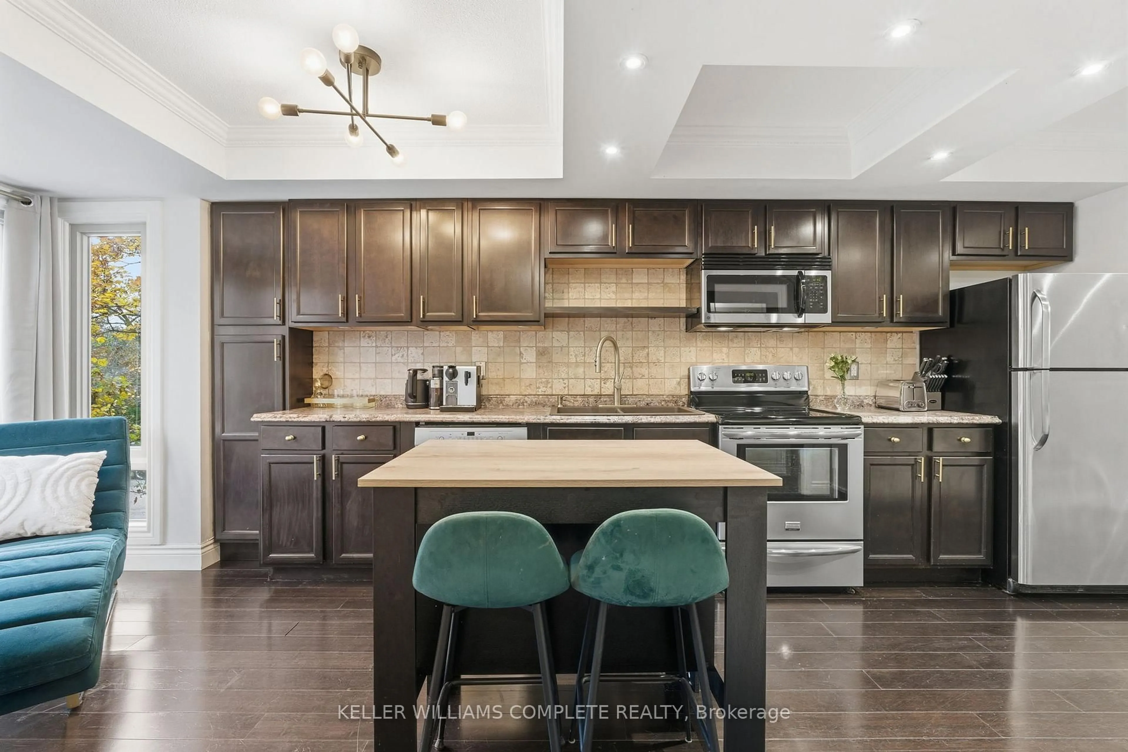 Open concept kitchen, unknown for 895 Maple Ave #614, Burlington Ontario L7S 2H7