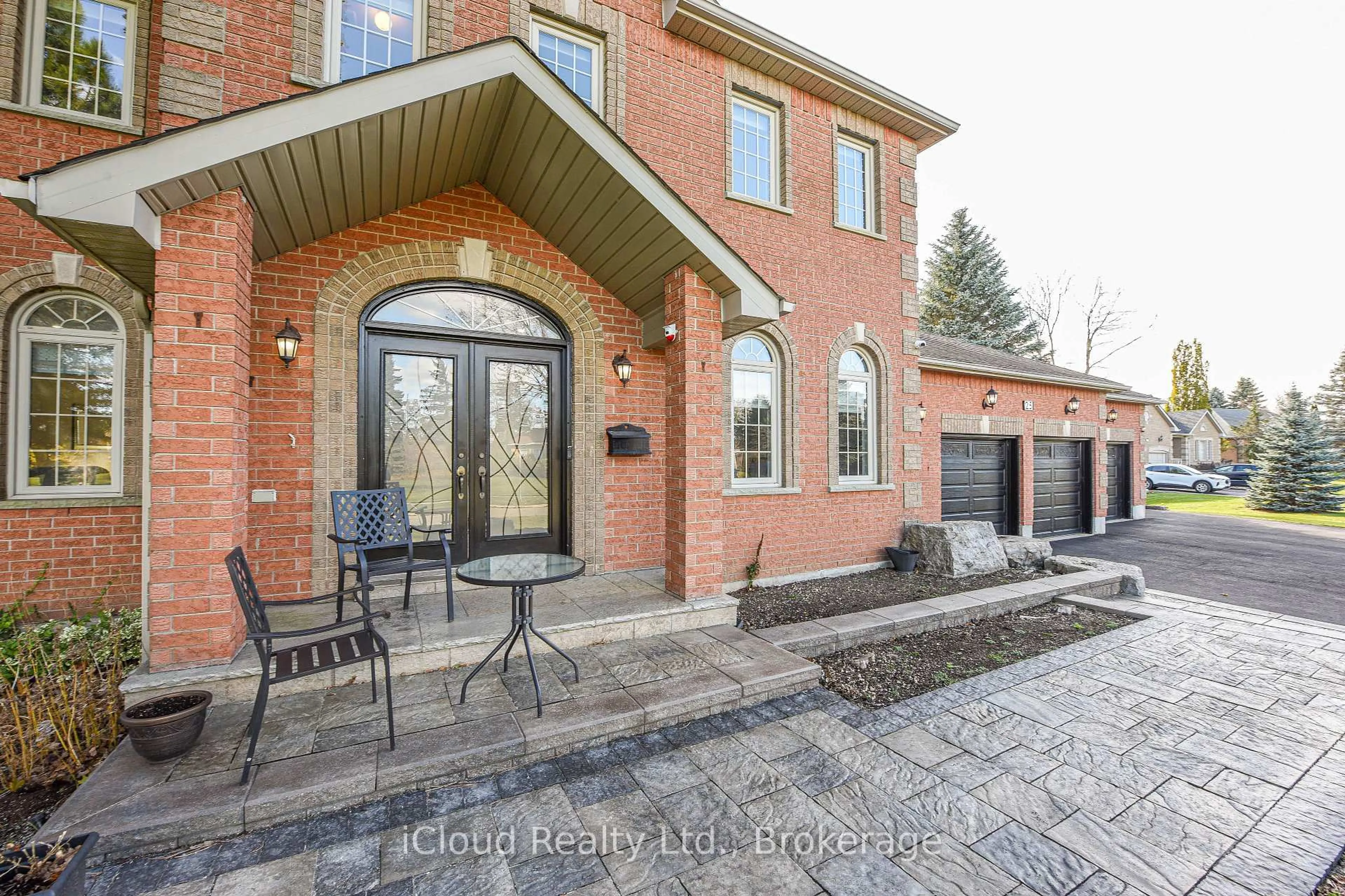 Home with brick exterior material, street for 25 Giles Rd, Caledon Ontario L7K 0B6