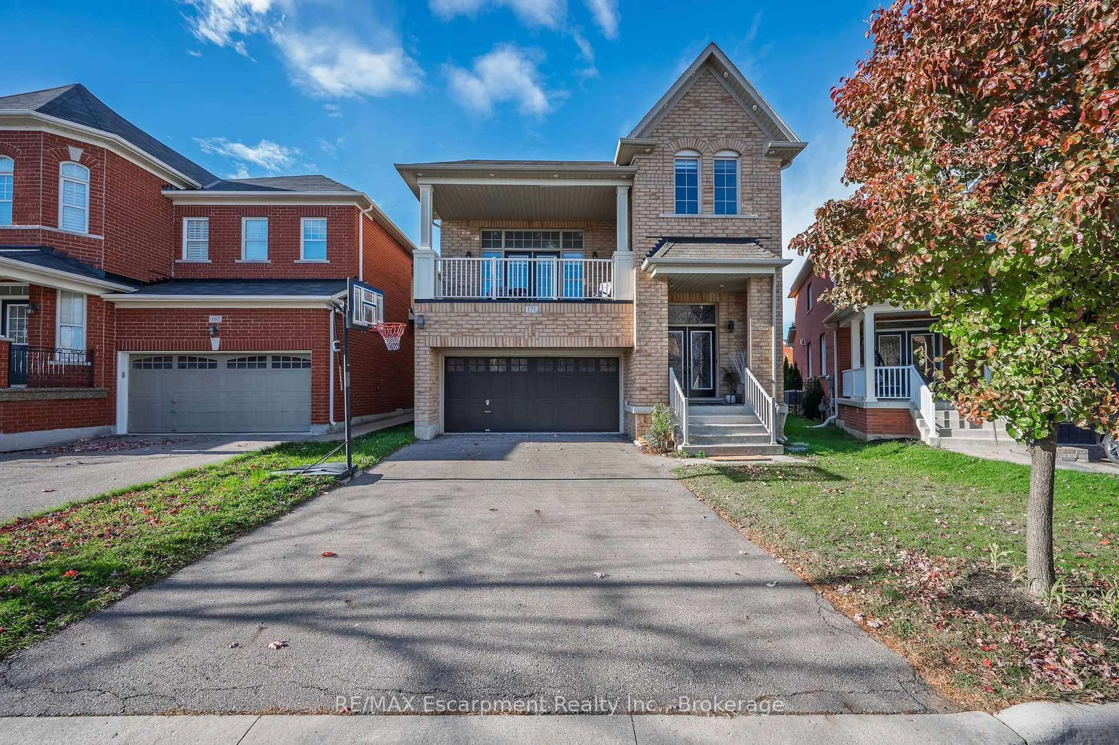 Home with brick exterior material, street for 171 Huddlestone Cres, Milton Ontario L9T 8M9