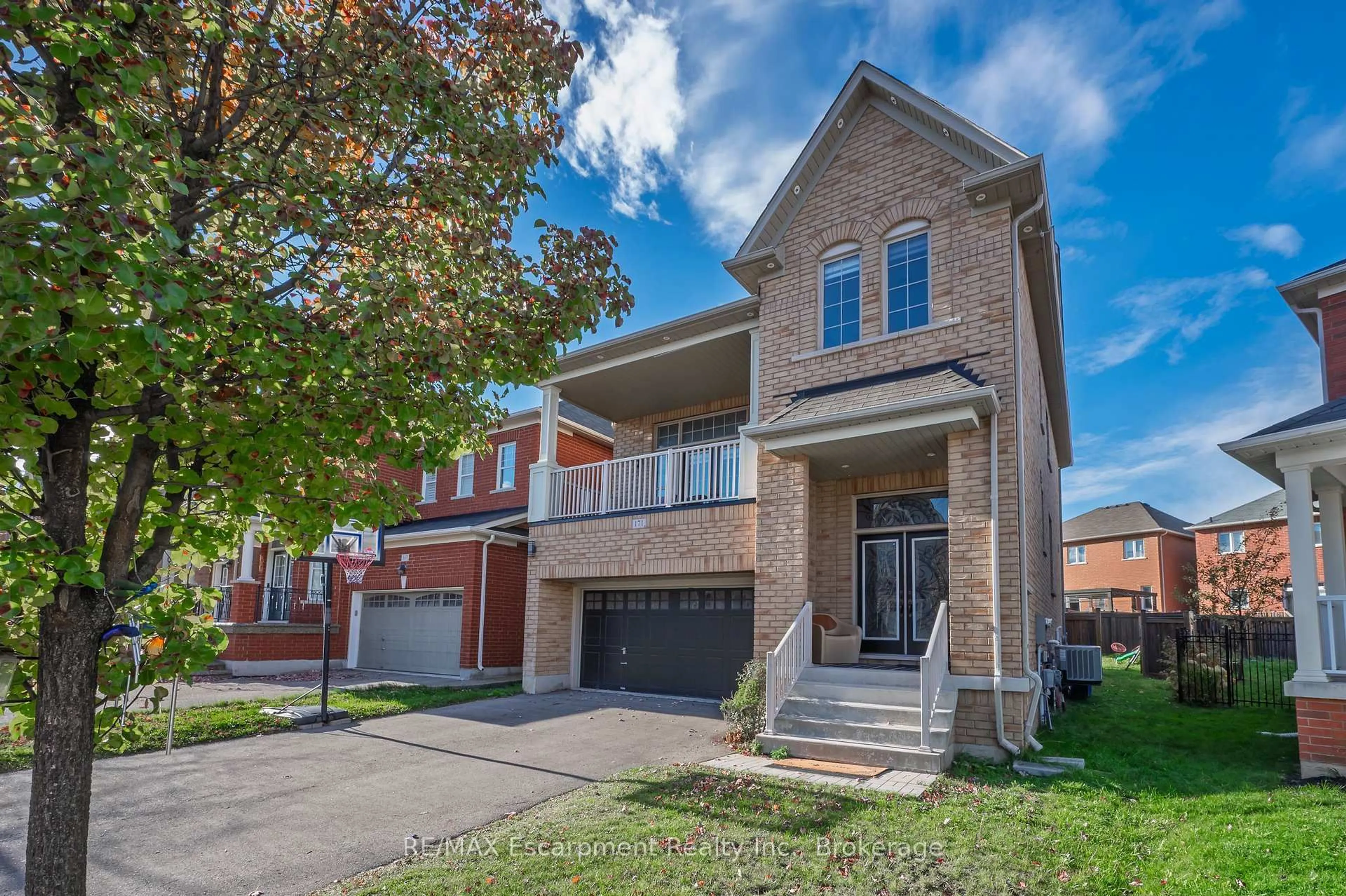 Home with brick exterior material, street for 171 Huddlestone Cres, Milton Ontario L9T 8M9