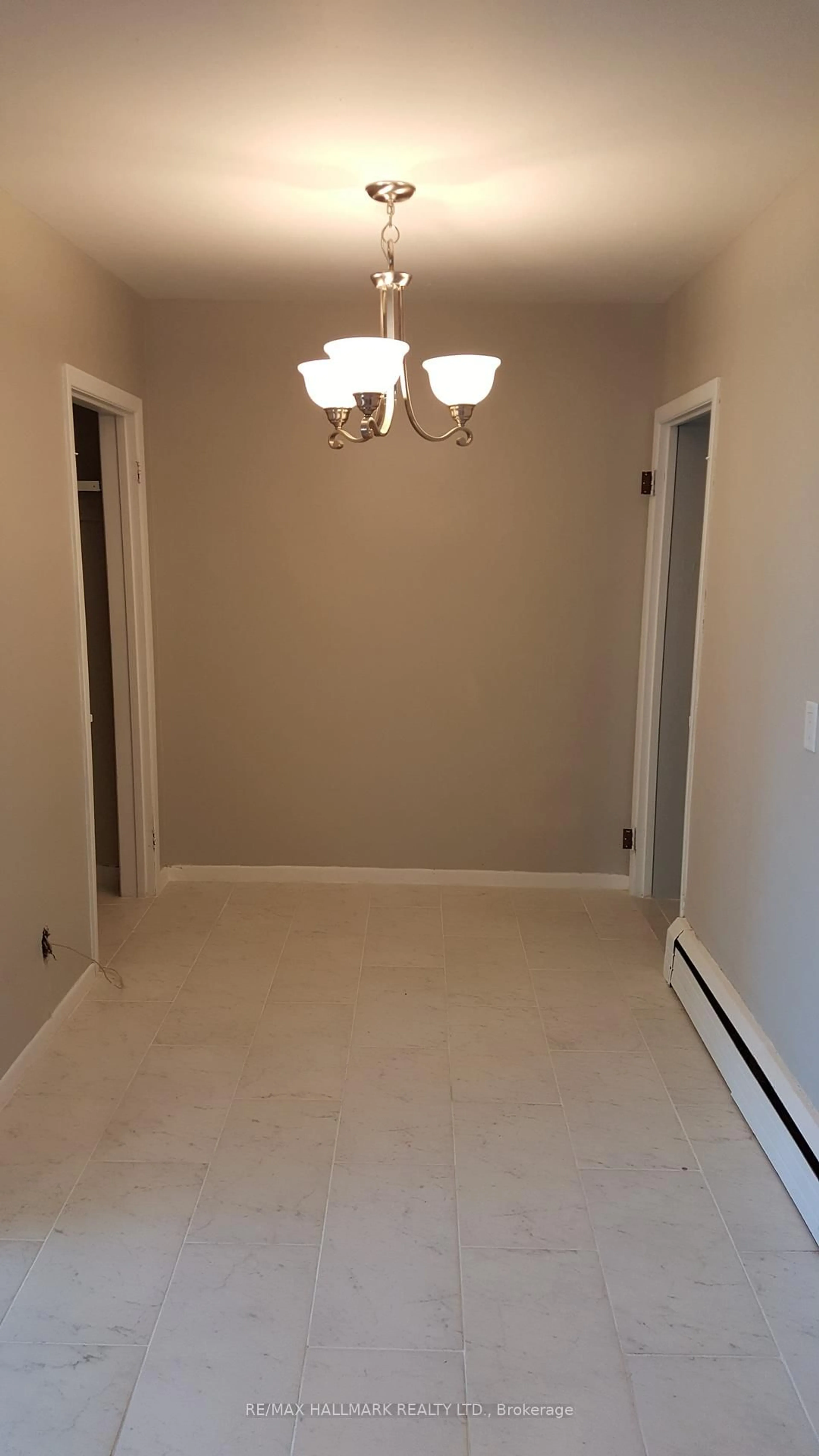 A pic of a room for 1268 Davenport Rd, Toronto Ontario M6H 2G9