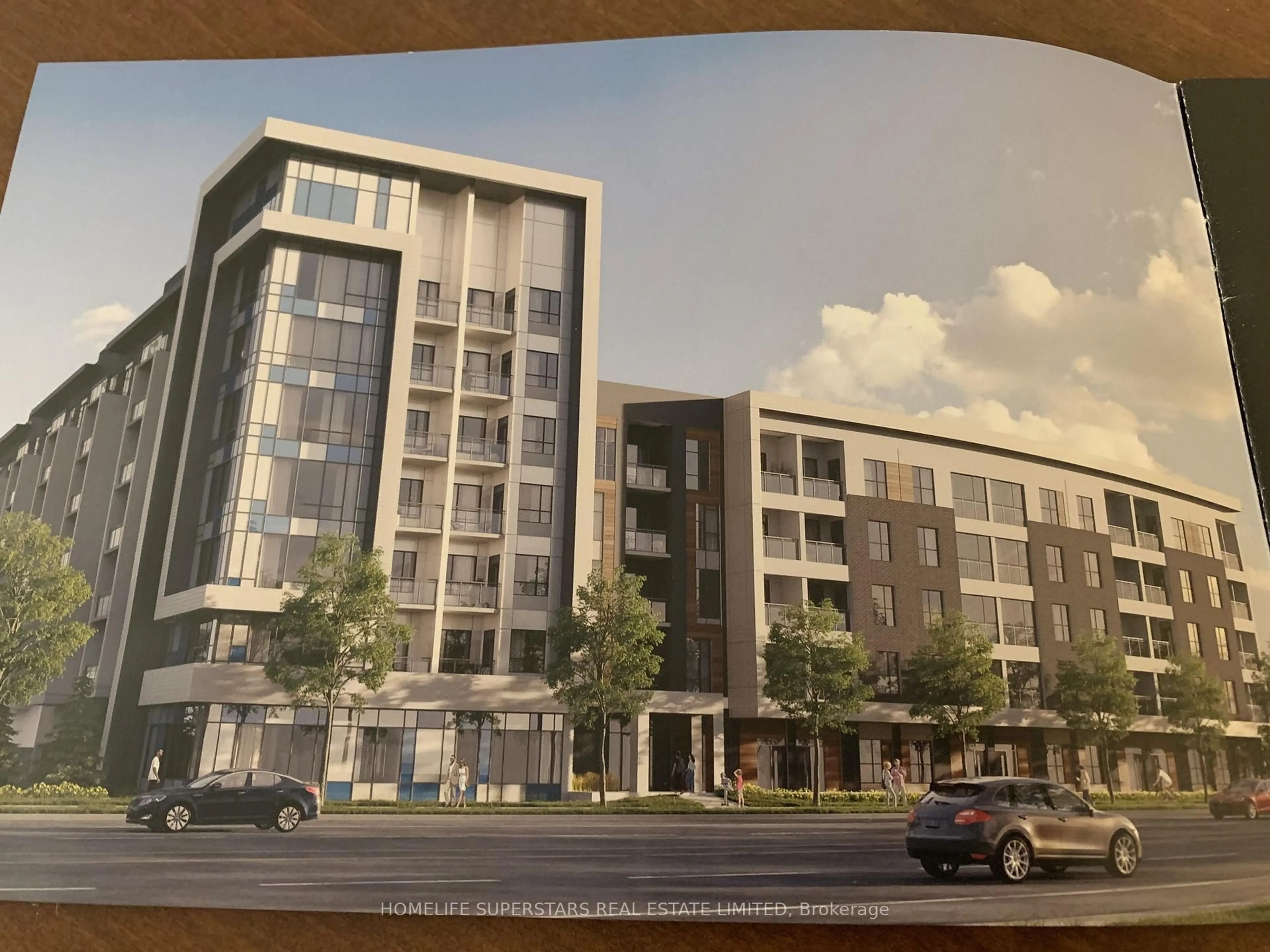 Blurry image for 95 Dundas St #204, Oakville Ontario L6M 5N4