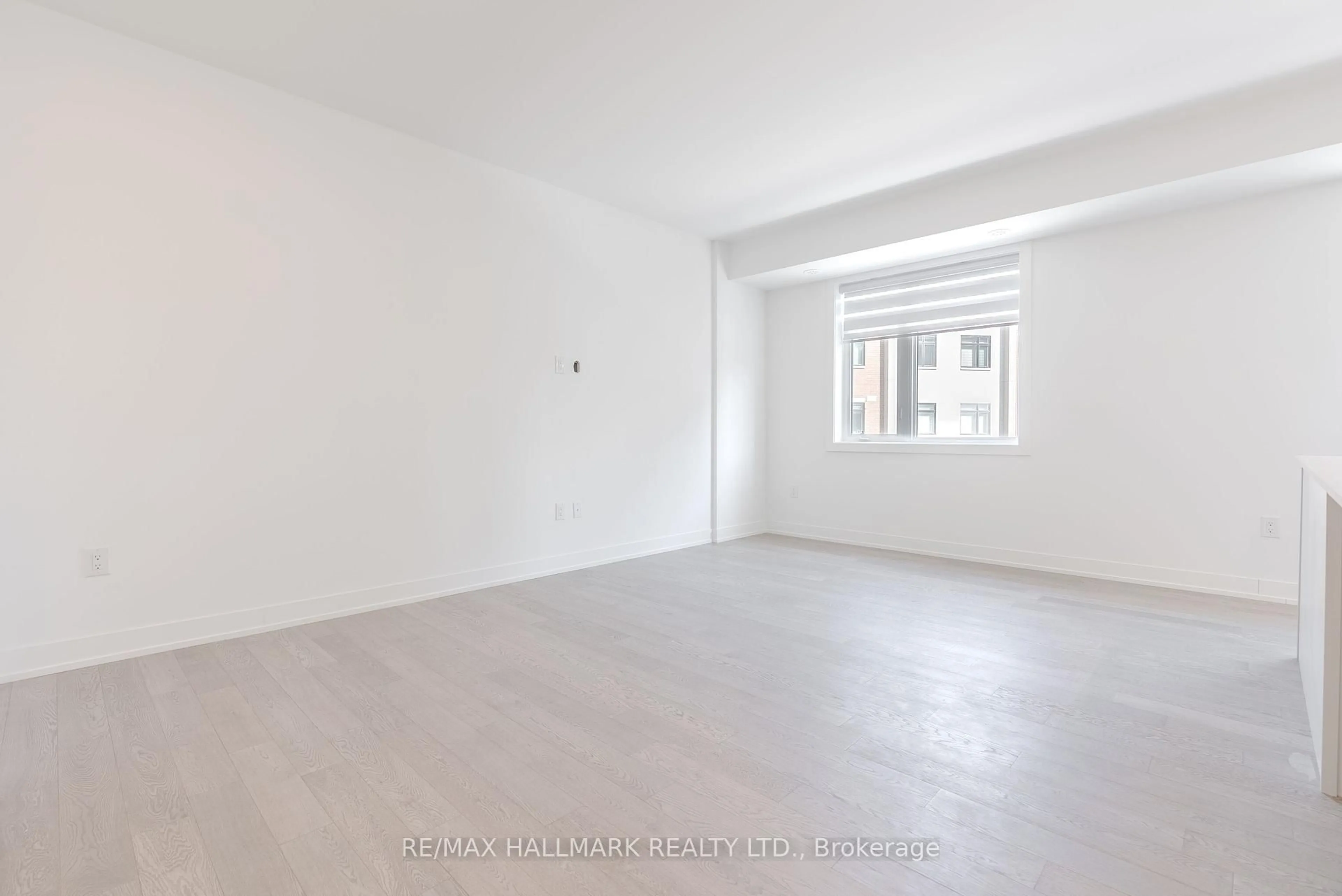 A pic of a room for 1085 Douglas Mccurdy Common #216, Mississauga Ontario L5G 4B1