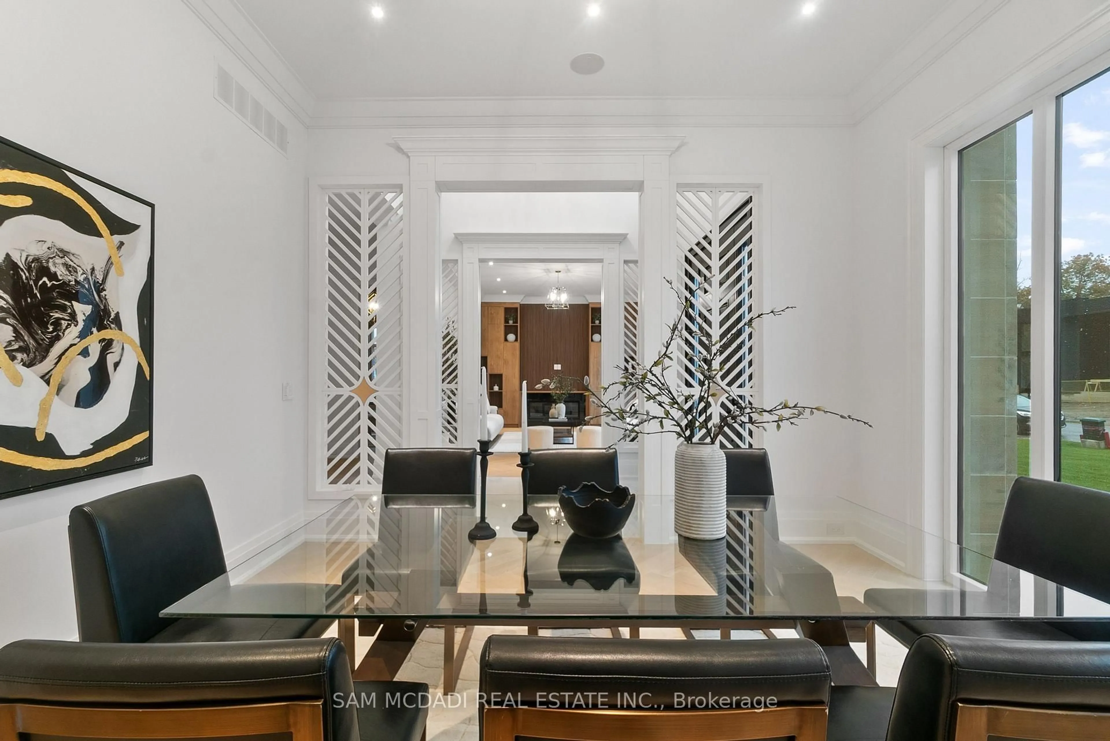 Dining room, unknown for 84 Pebbleridge Pl, Oakville Ontario L6K 3Y4