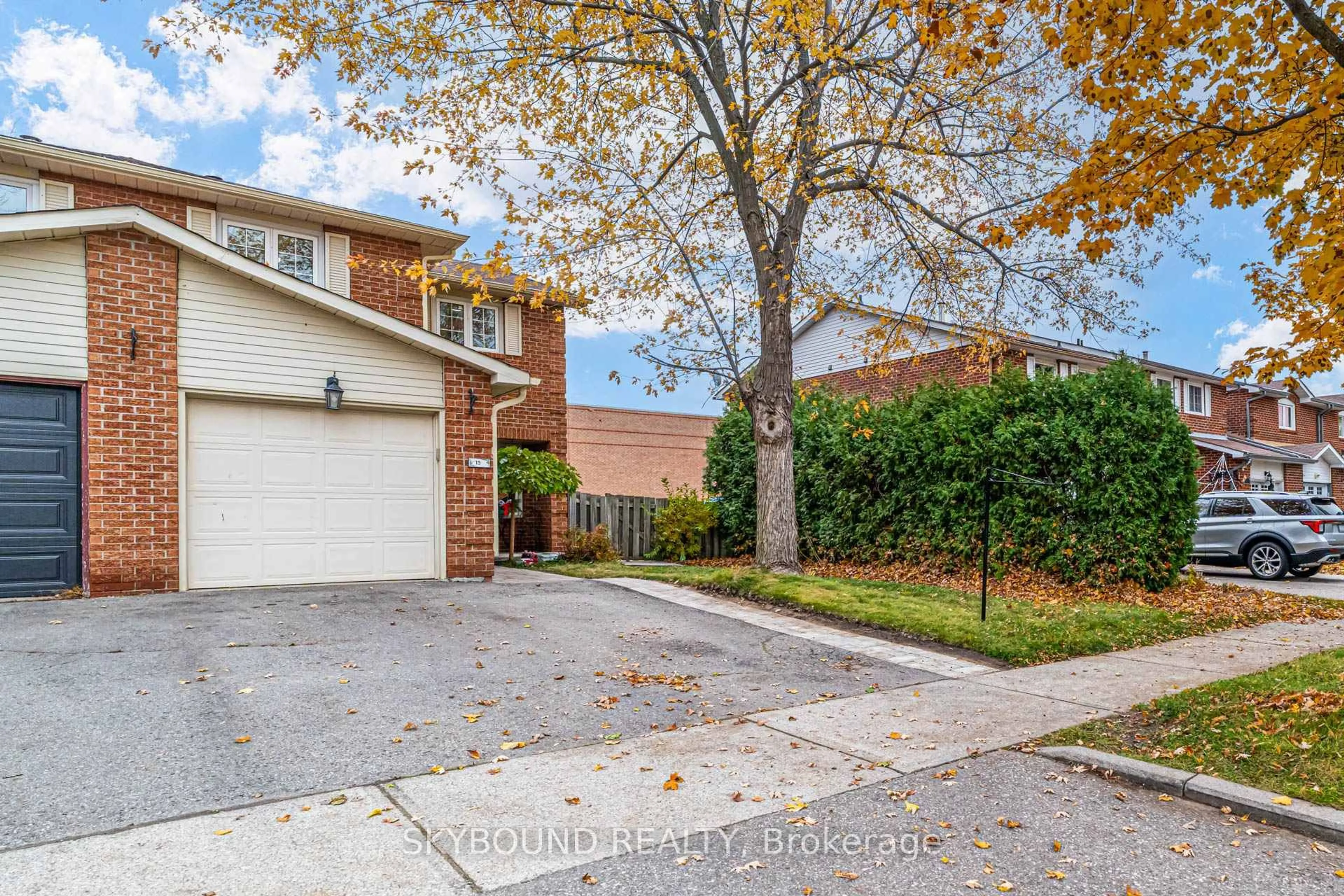 Home with brick exterior material, street for 15 Rosepac Ave, Brampton Ontario L6Z 3S1