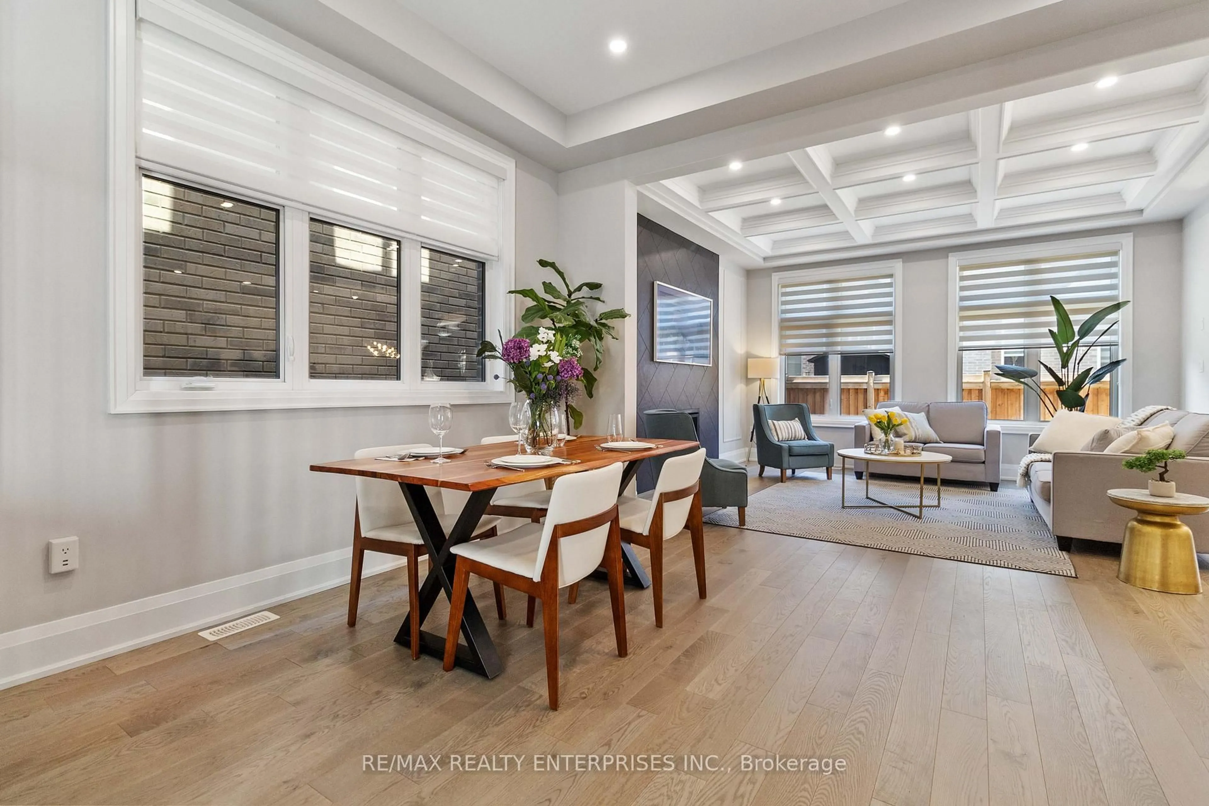 Unknown for 1437 Lakeport Cres, Oakville Ontario L6H 3S1