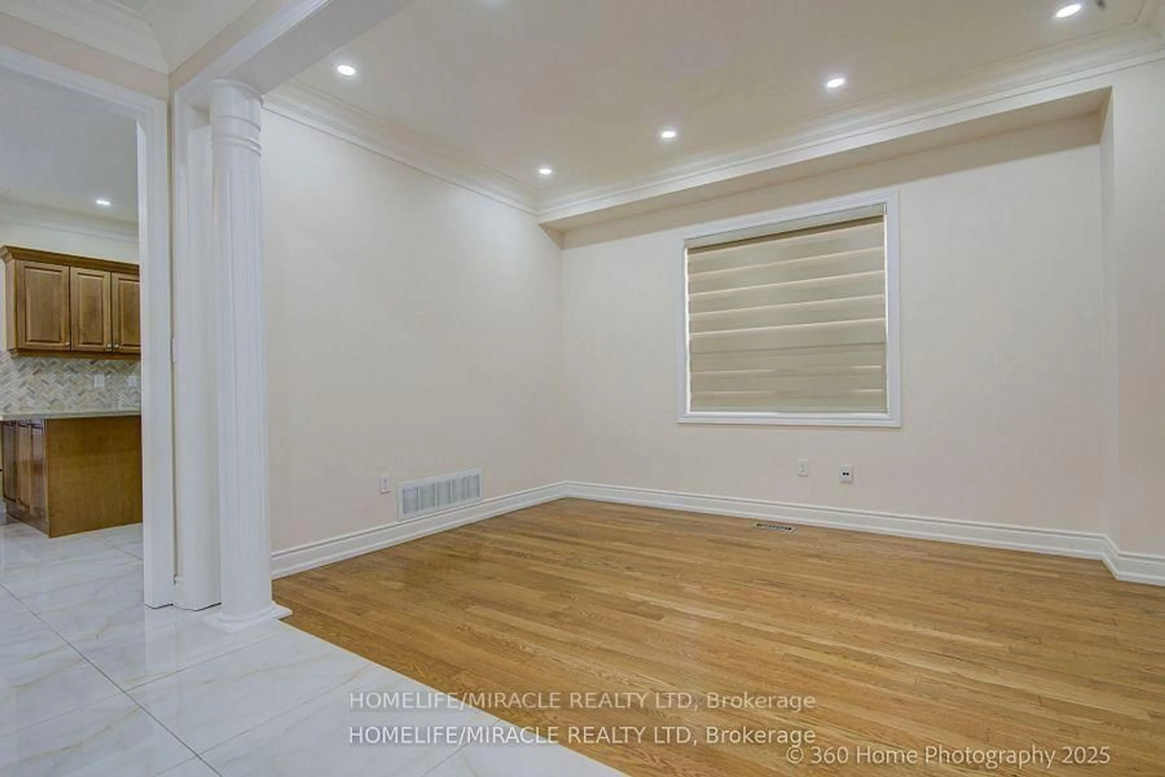 A pic of a room for 55 Lyndbrook Cres, Brampton Ontario L6P 2N9