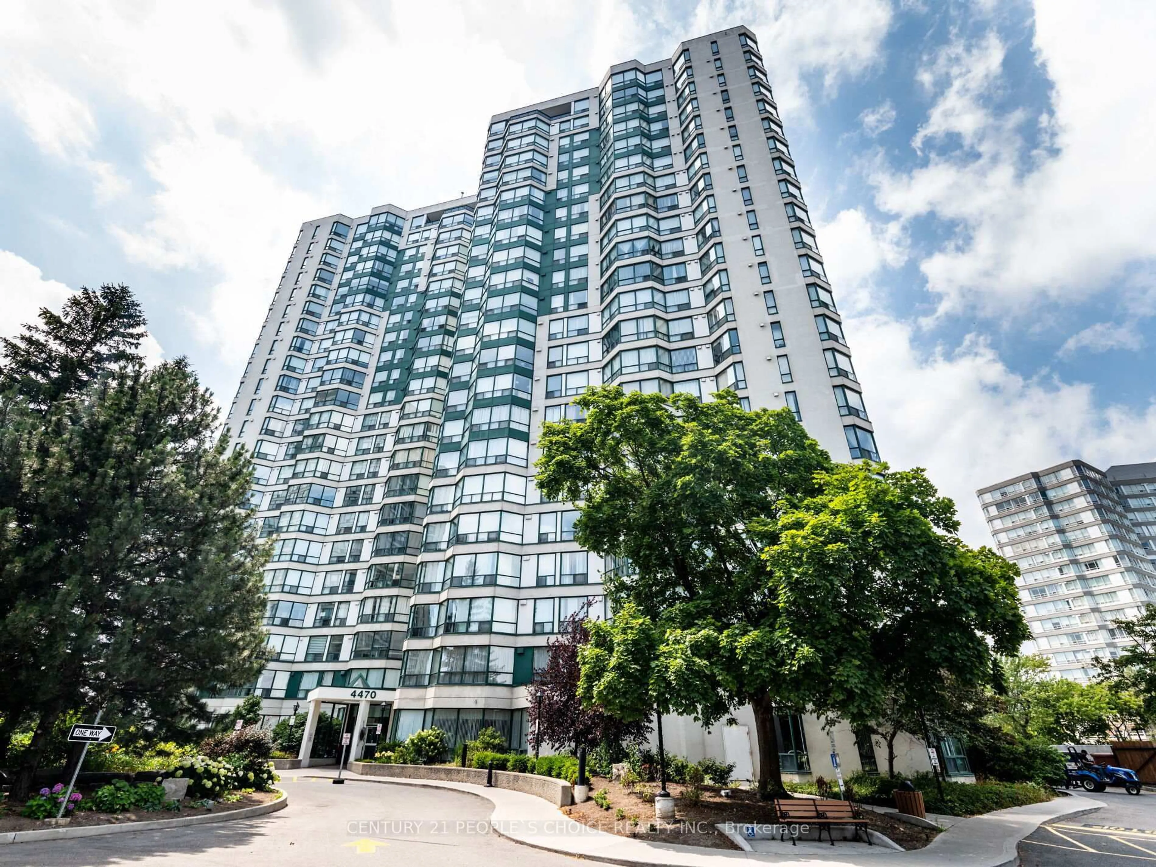 Indoor foyer for 4470 Tucana Crt #1805, Mississauga Ontario L5R 3K8