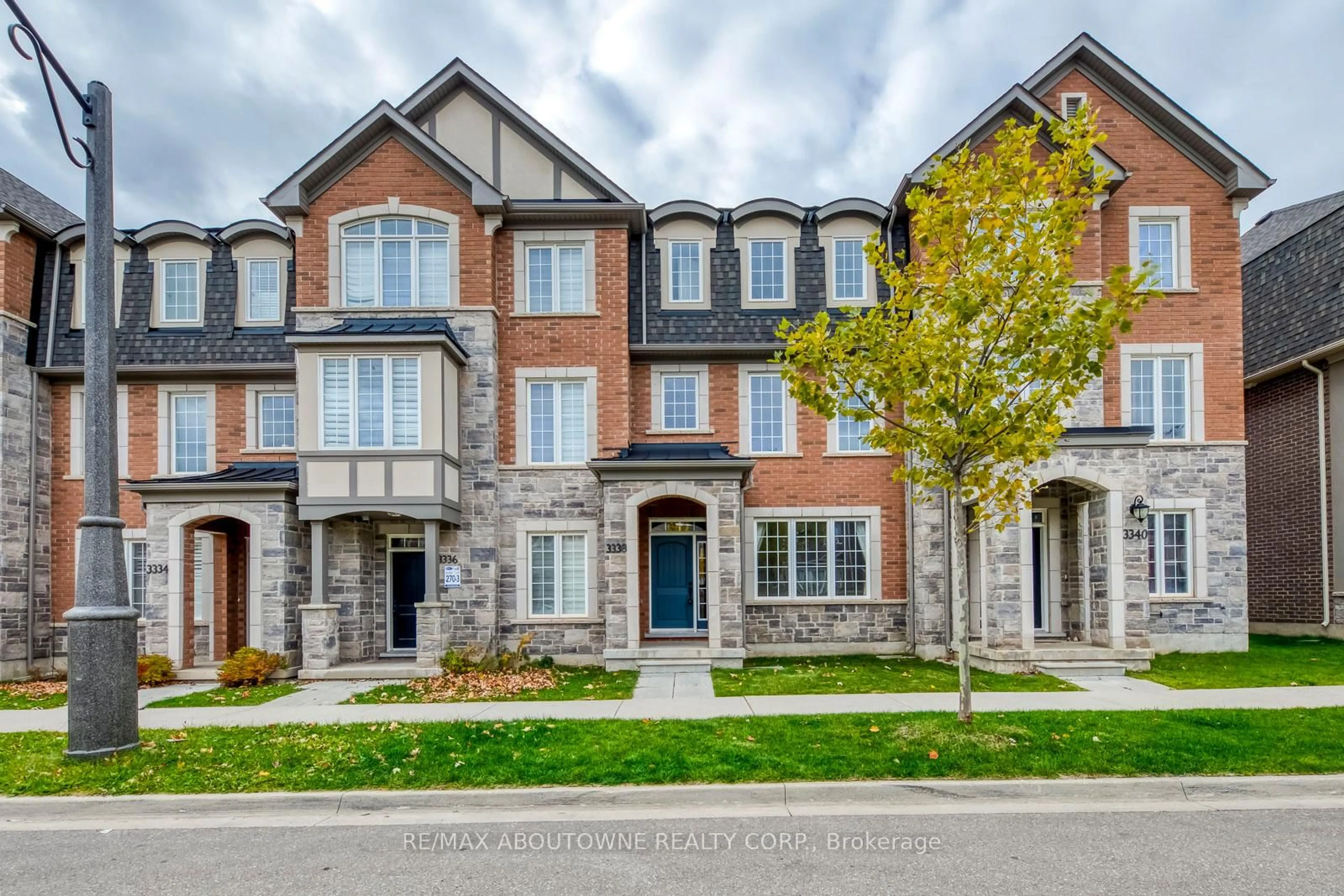 Home with brick exterior material, street for 3338 Erasmum St, Oakville Ontario L6M 1S3