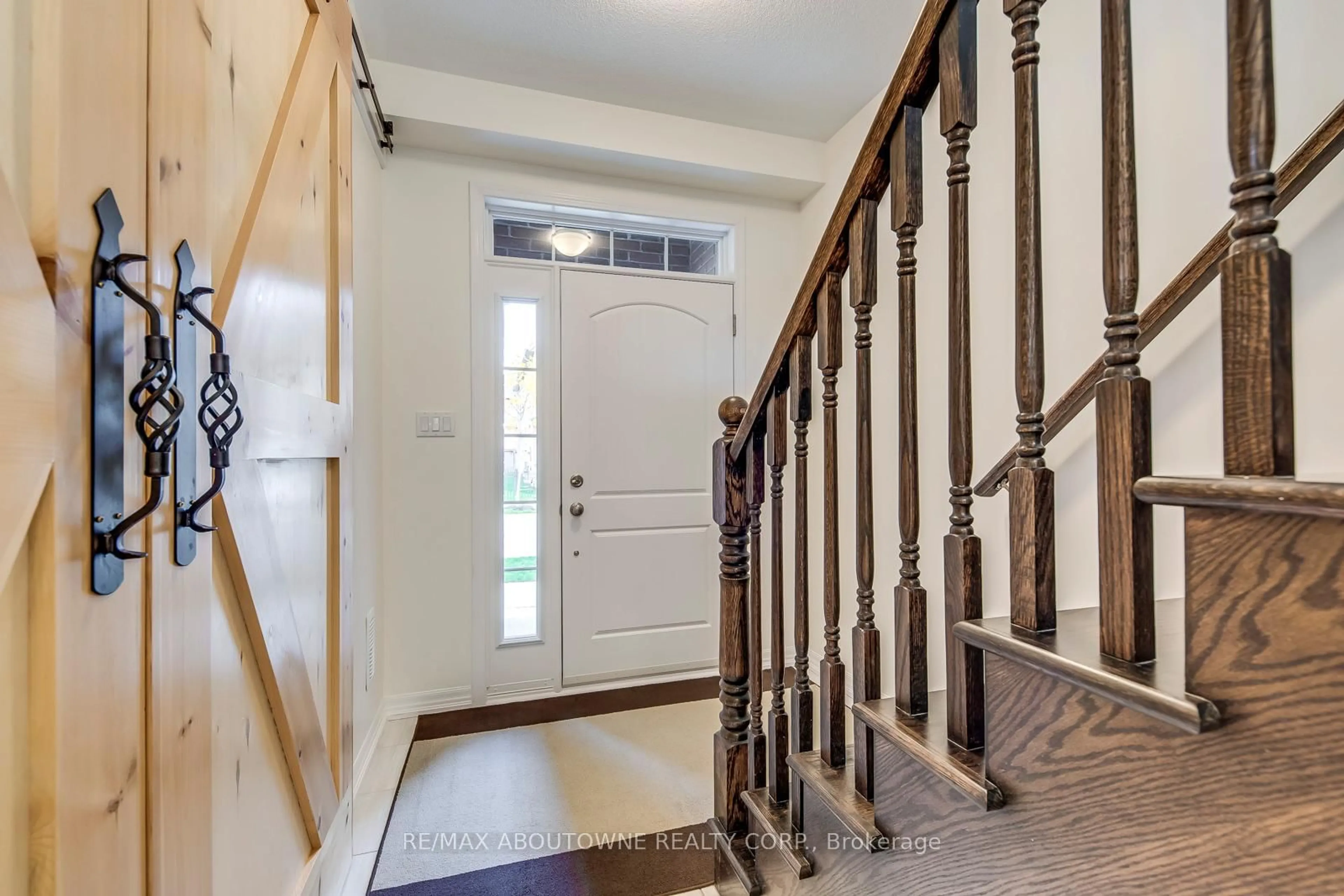 Unknown for 3338 Erasmum St, Oakville Ontario L6M 1S3