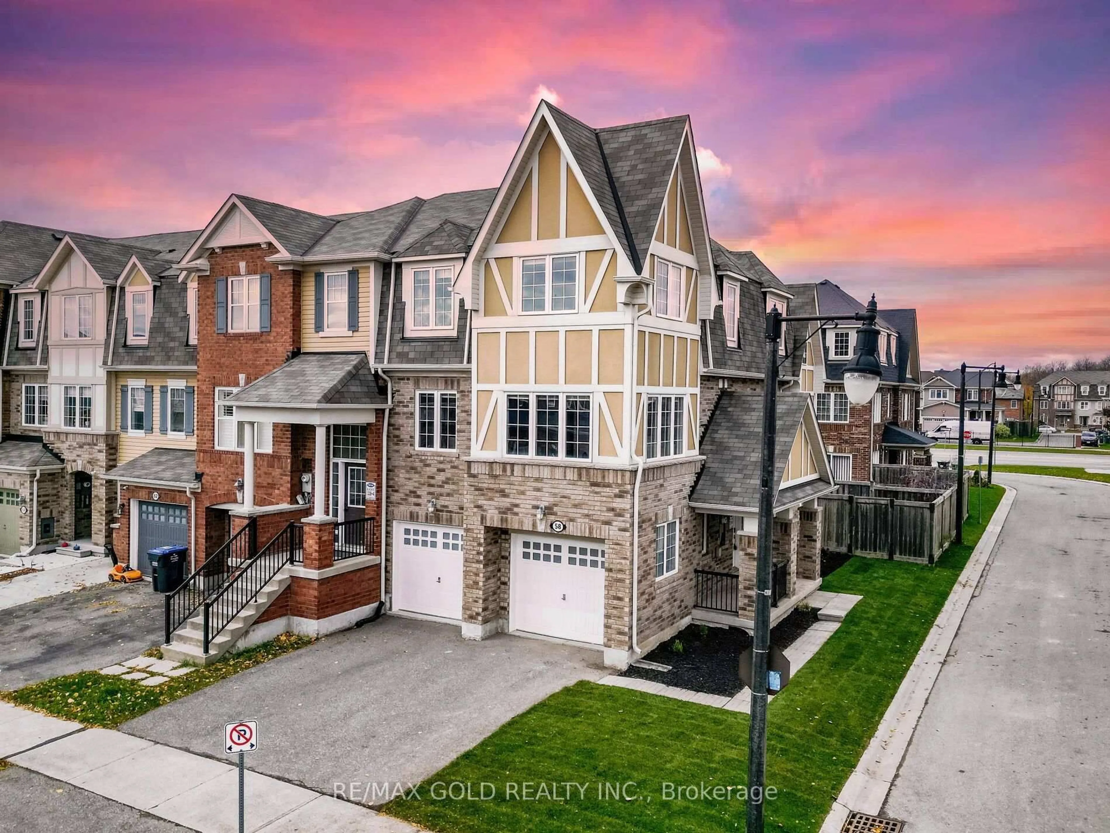 A pic from outside/outdoor area/front of a property/back of a property/a pic from drone, street for 58 Donomore Dr, Brampton Ontario L7A 0S6