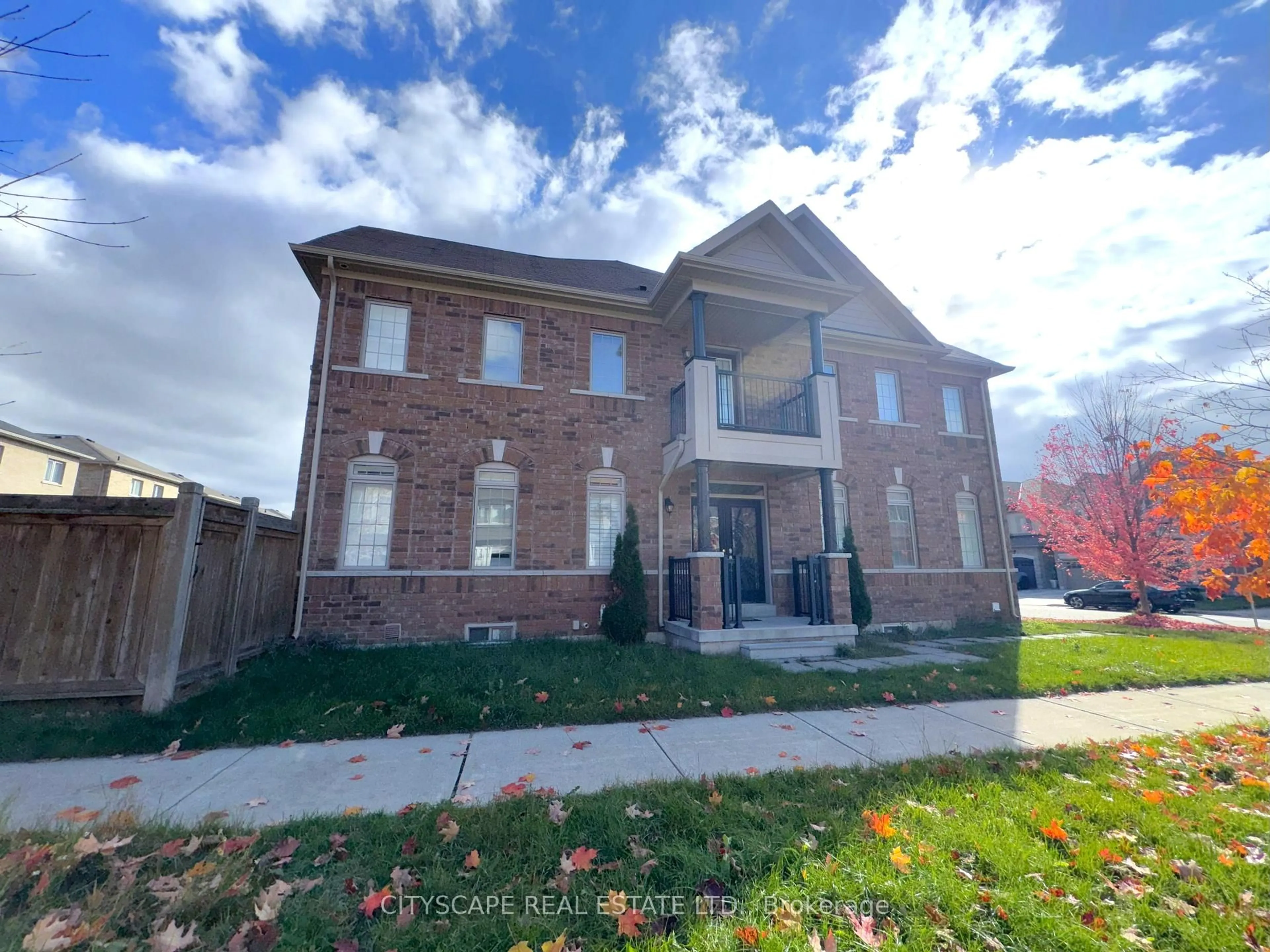 Home with brick exterior material, street for 33 Brookwater Cres, Caledon Ontario L7C 4A4