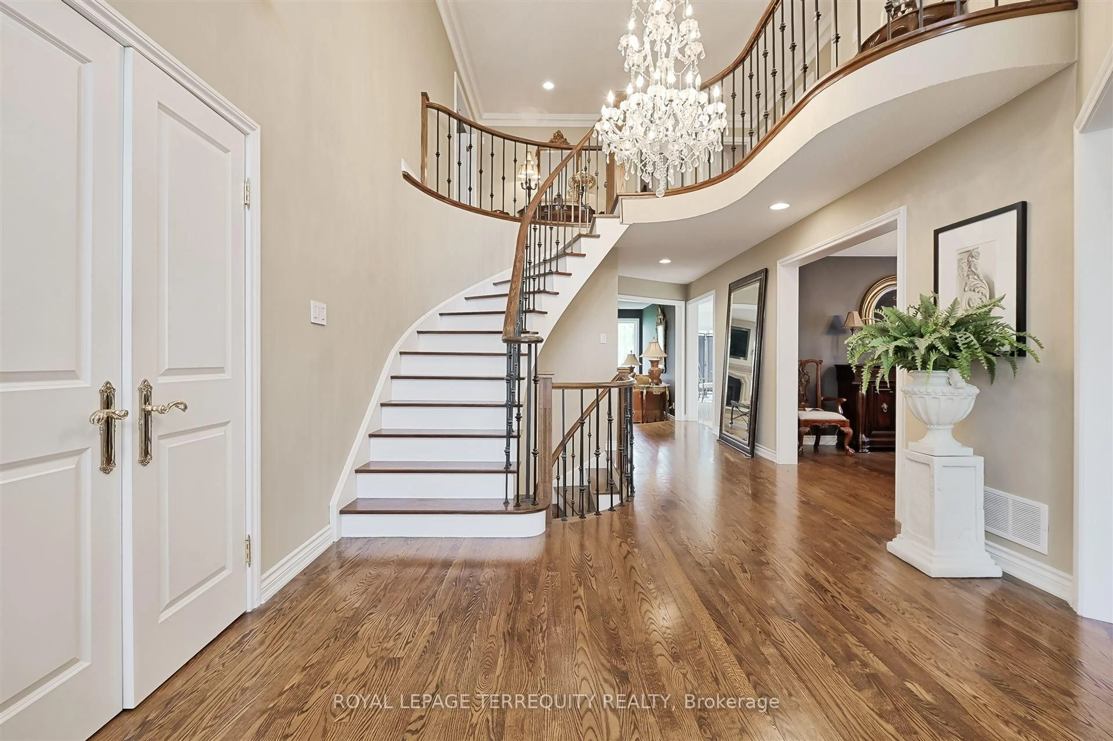 Unknown for 11 Blaketon Rd, Toronto Ontario M9B 4V8