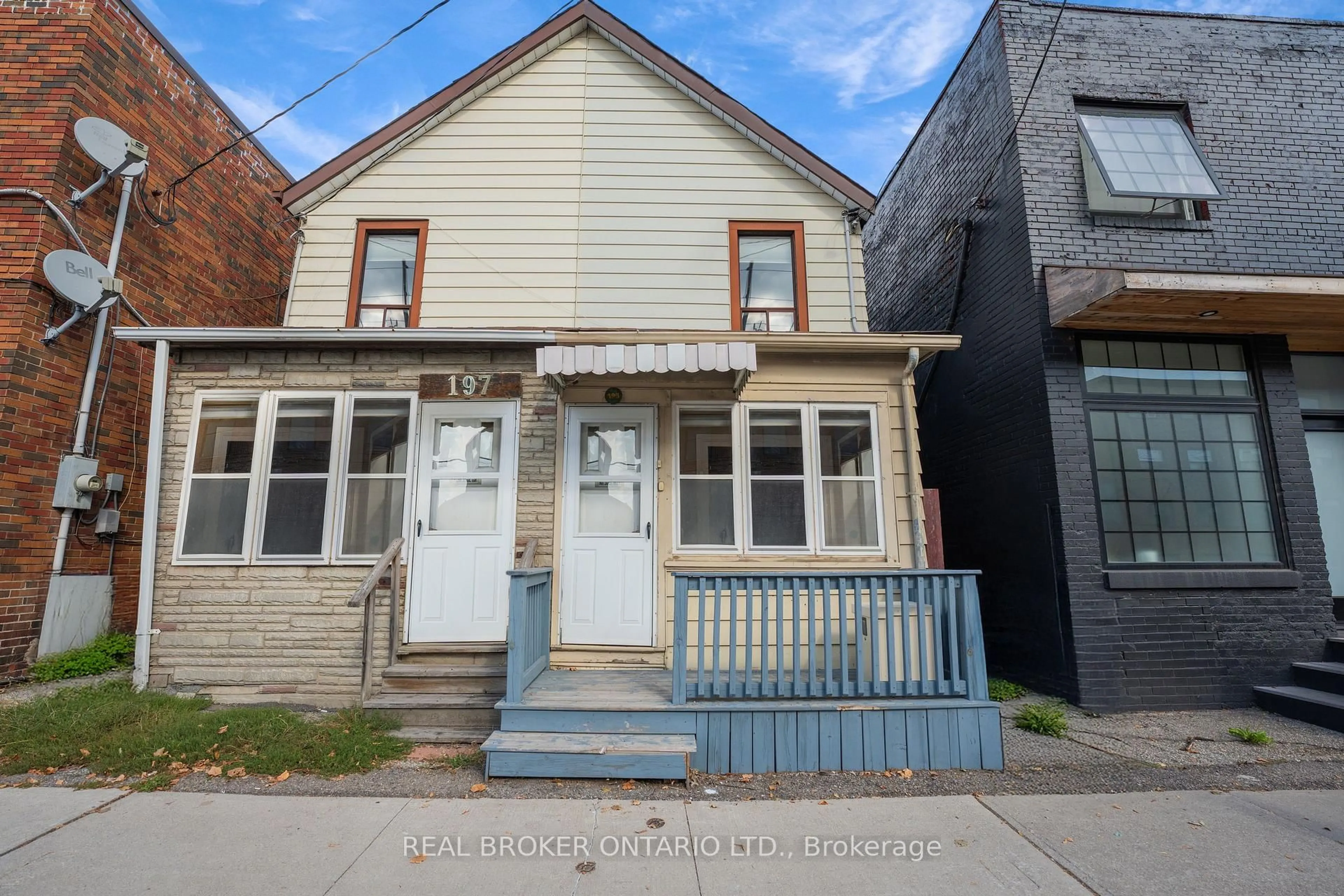 Home with brick exterior material, street for 195 Islington Ave, Toronto Ontario M8V 3B8