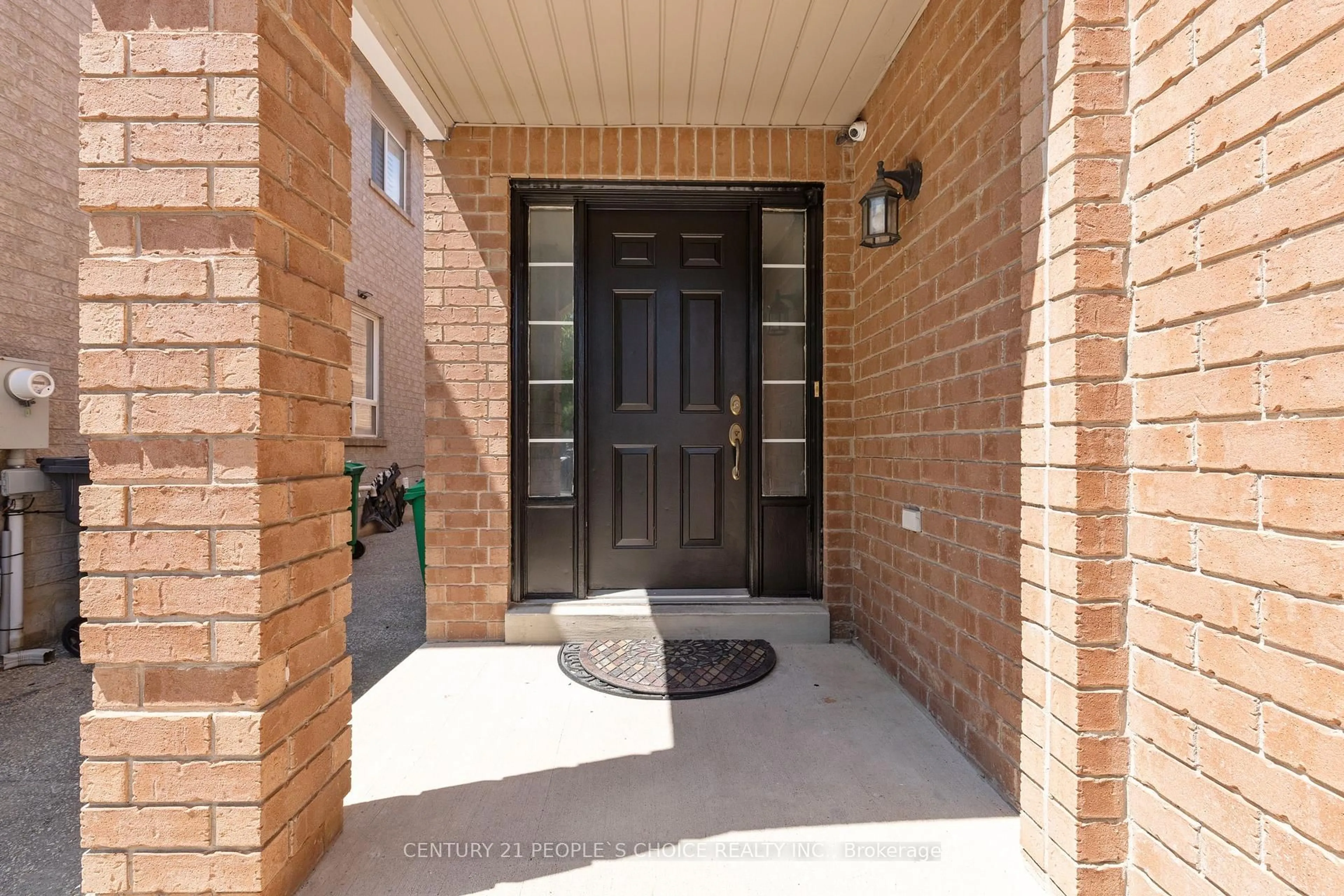 Unknown for 44 Roadmaster Lane, Brampton Ontario L7A 3A7