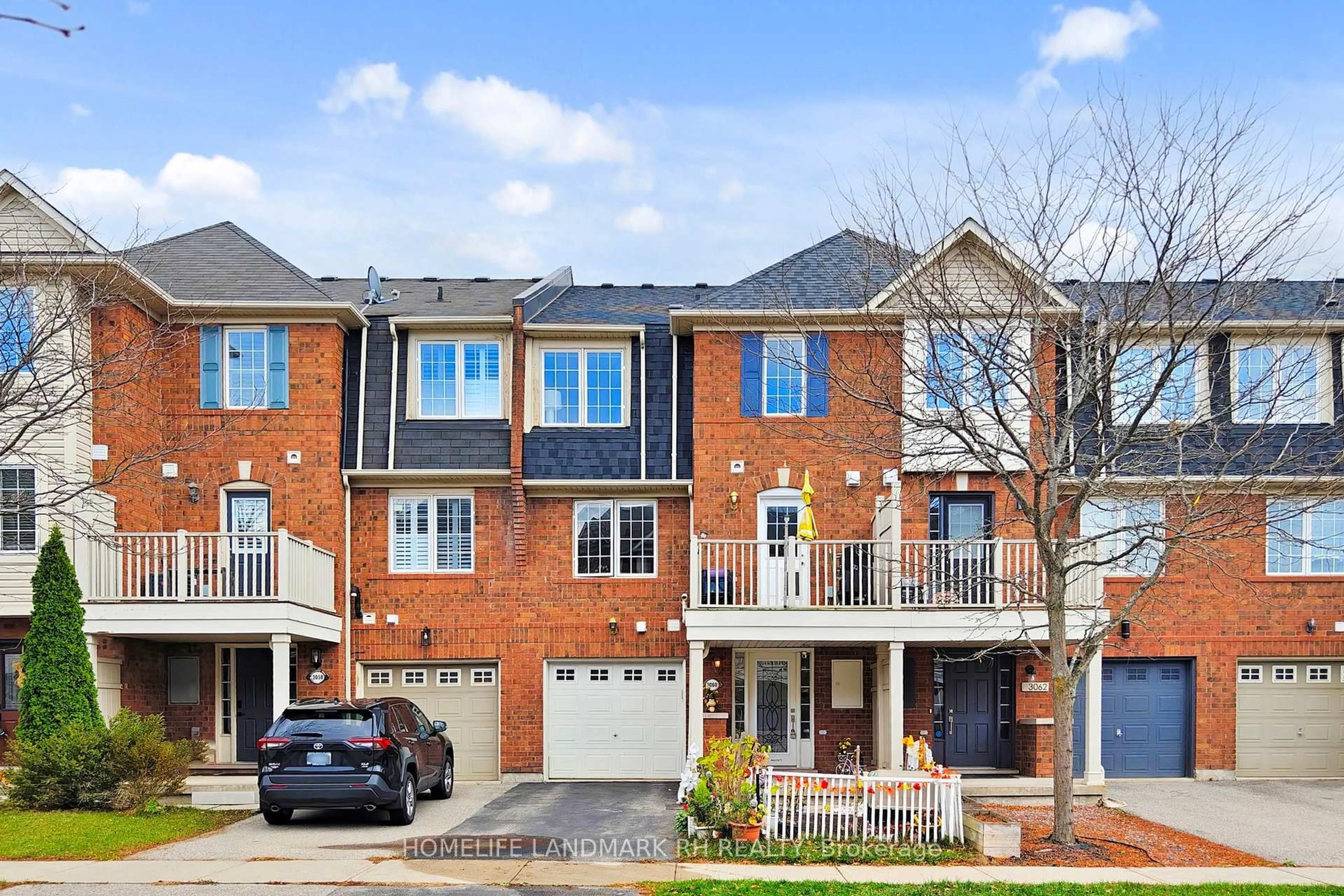 Home with brick exterior material, street for 3060 Dewridge Ave, Oakville Ontario L6M 5J1