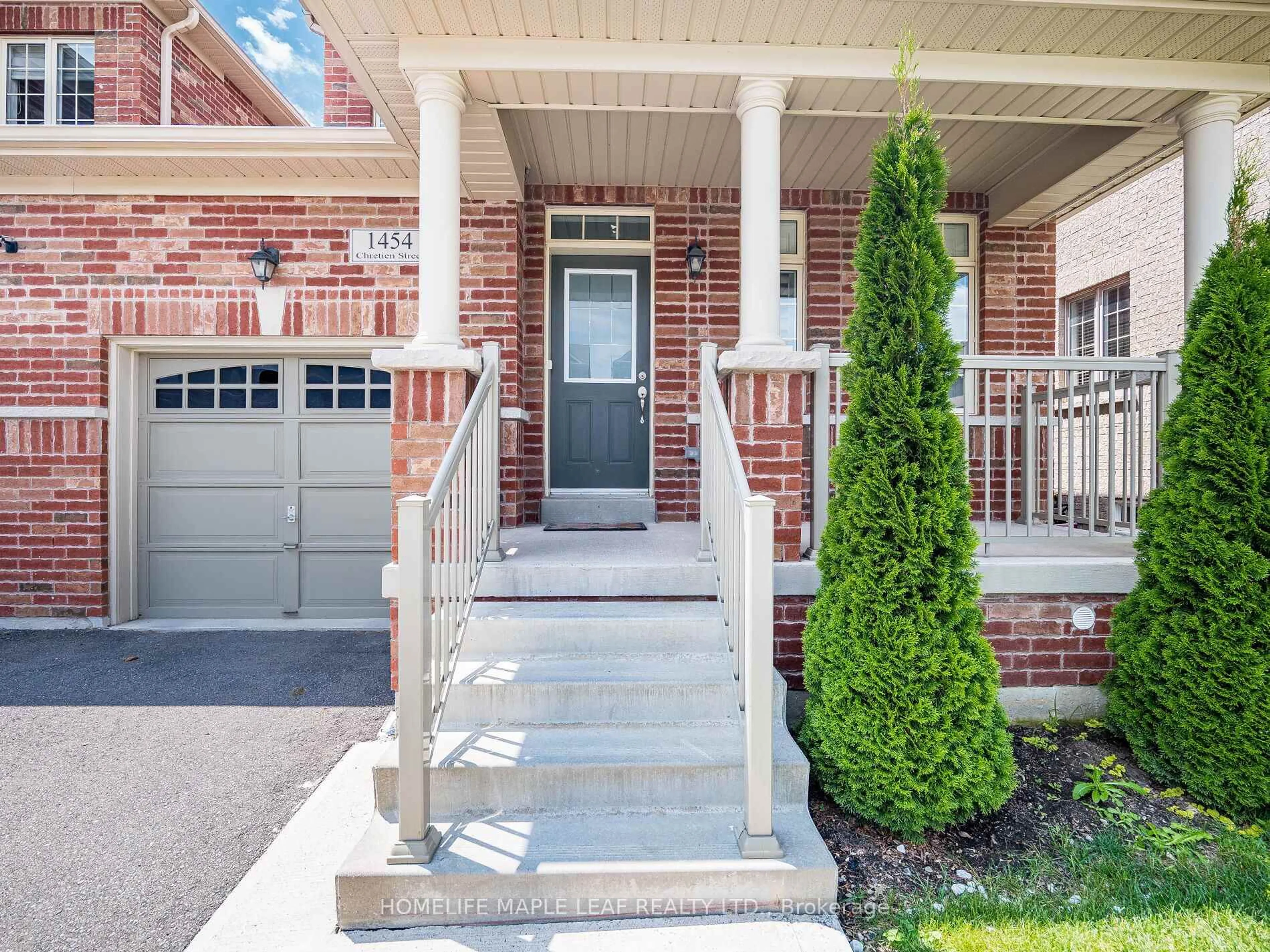 Home with brick exterior material, street for 1454 Chretien St, Milton Ontario L9E 1J1