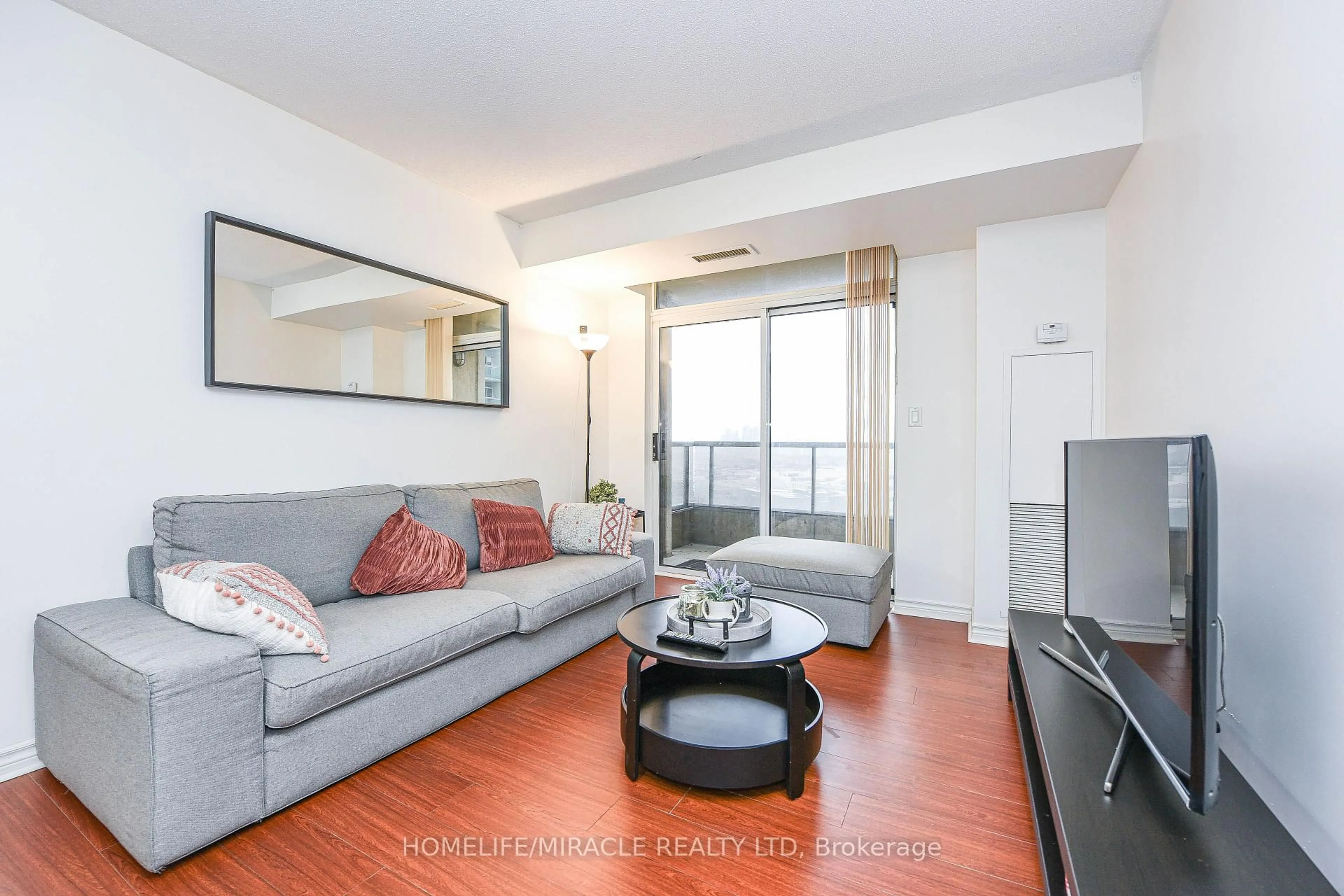 Living room with furniture, unknown for 3888 Duke Of York Blvd #1922, Mississauga Ontario L5B 4P5