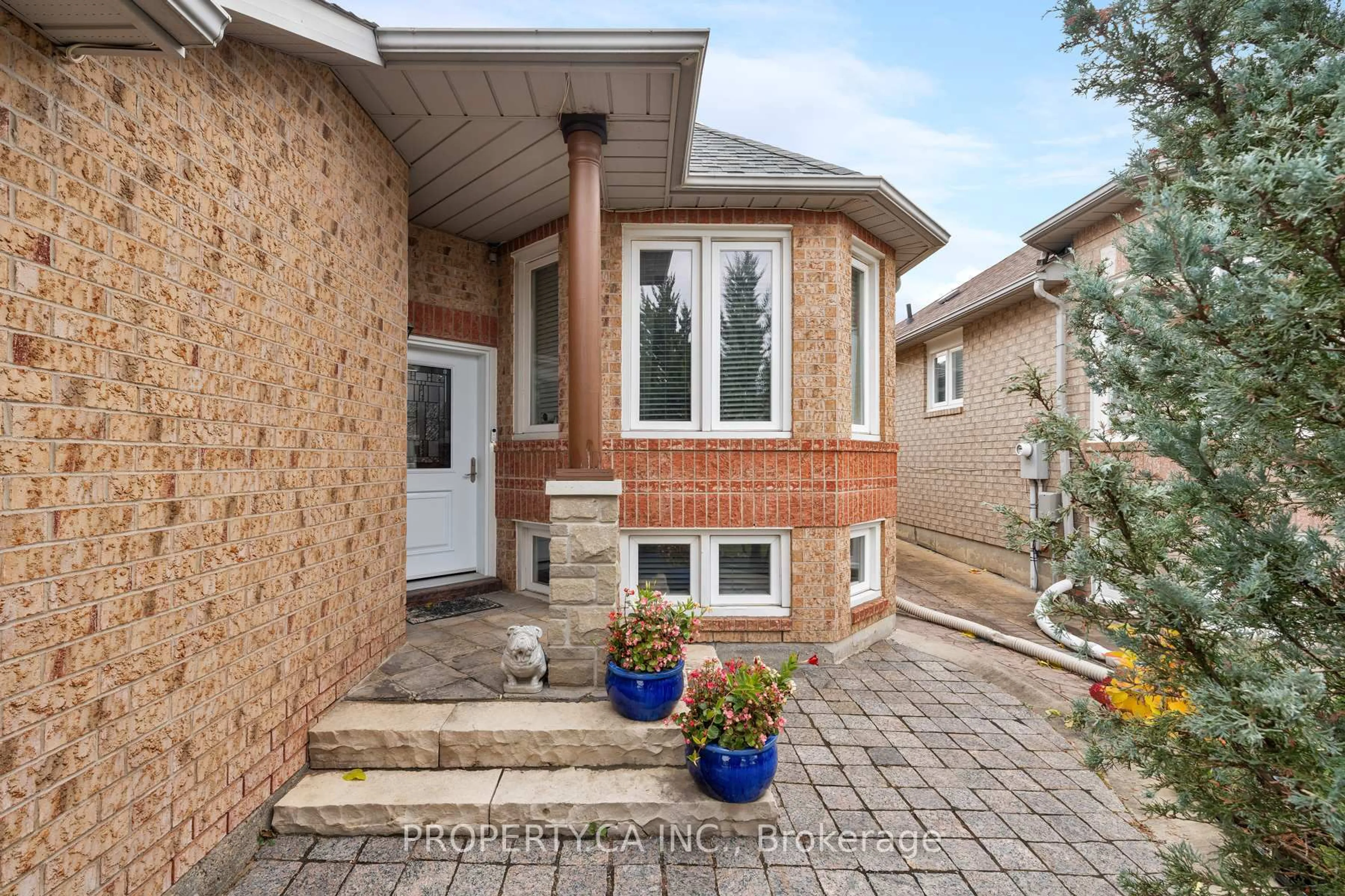 Home with brick exterior material, street for 12 Suncrest Dr, Brampton Ontario L6X 4L6