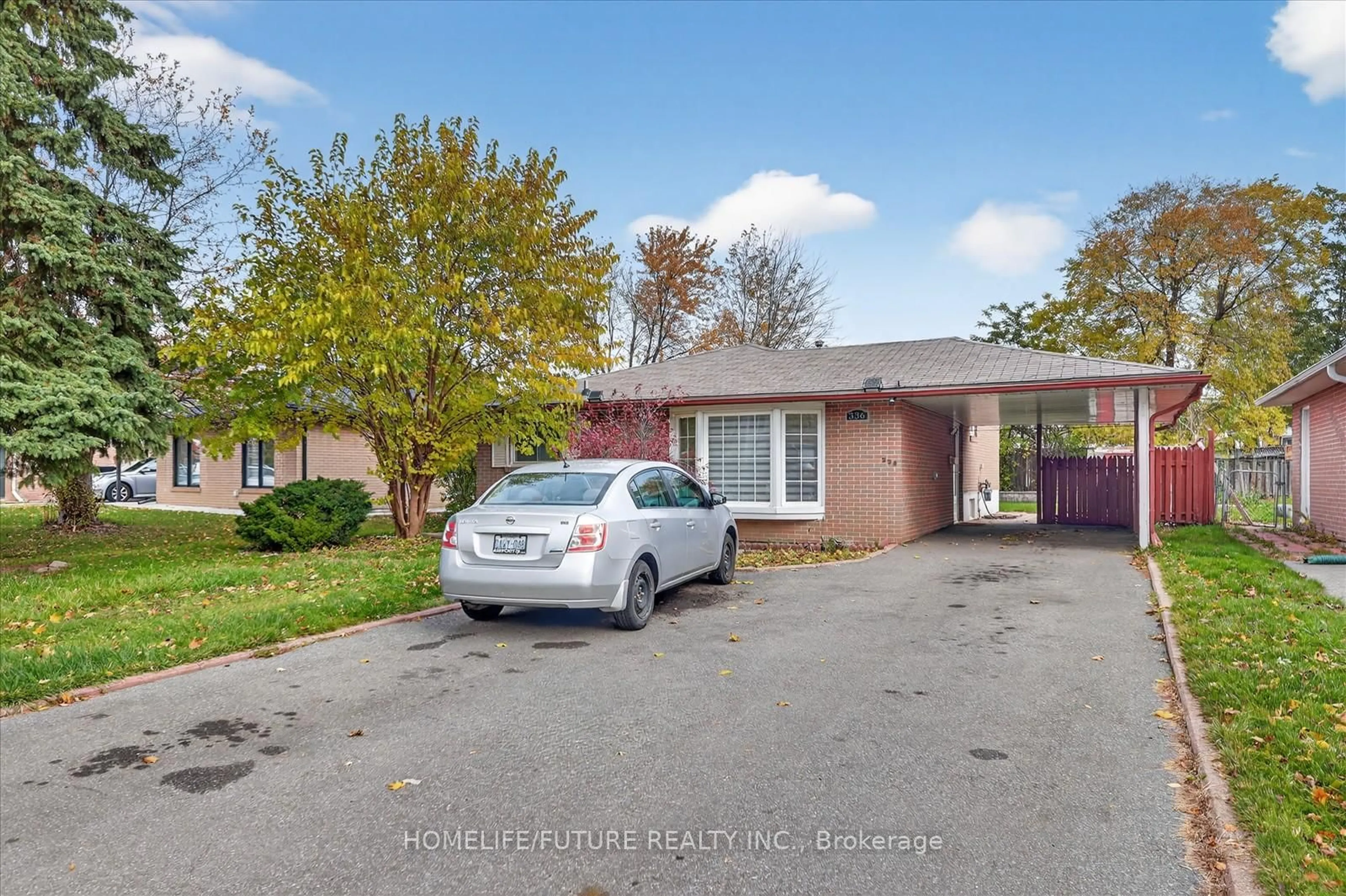 Home with brick exterior material, street for 336 Bartley Bull Pkwy, Brampton Ontario L6W 2L3