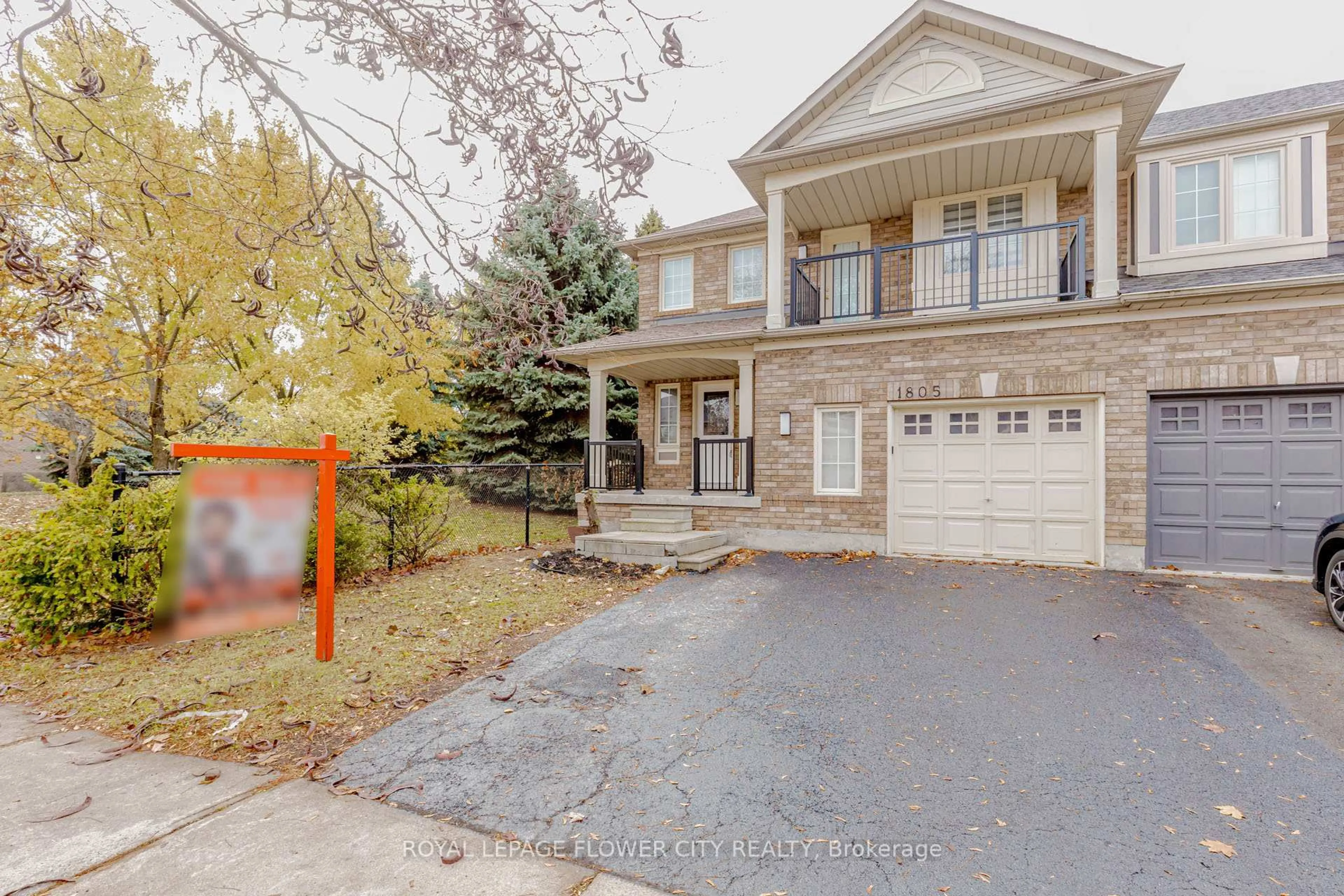 Home with brick exterior material, street for 1805 Samuelson Circ, Mississauga Ontario L5N 7Z6