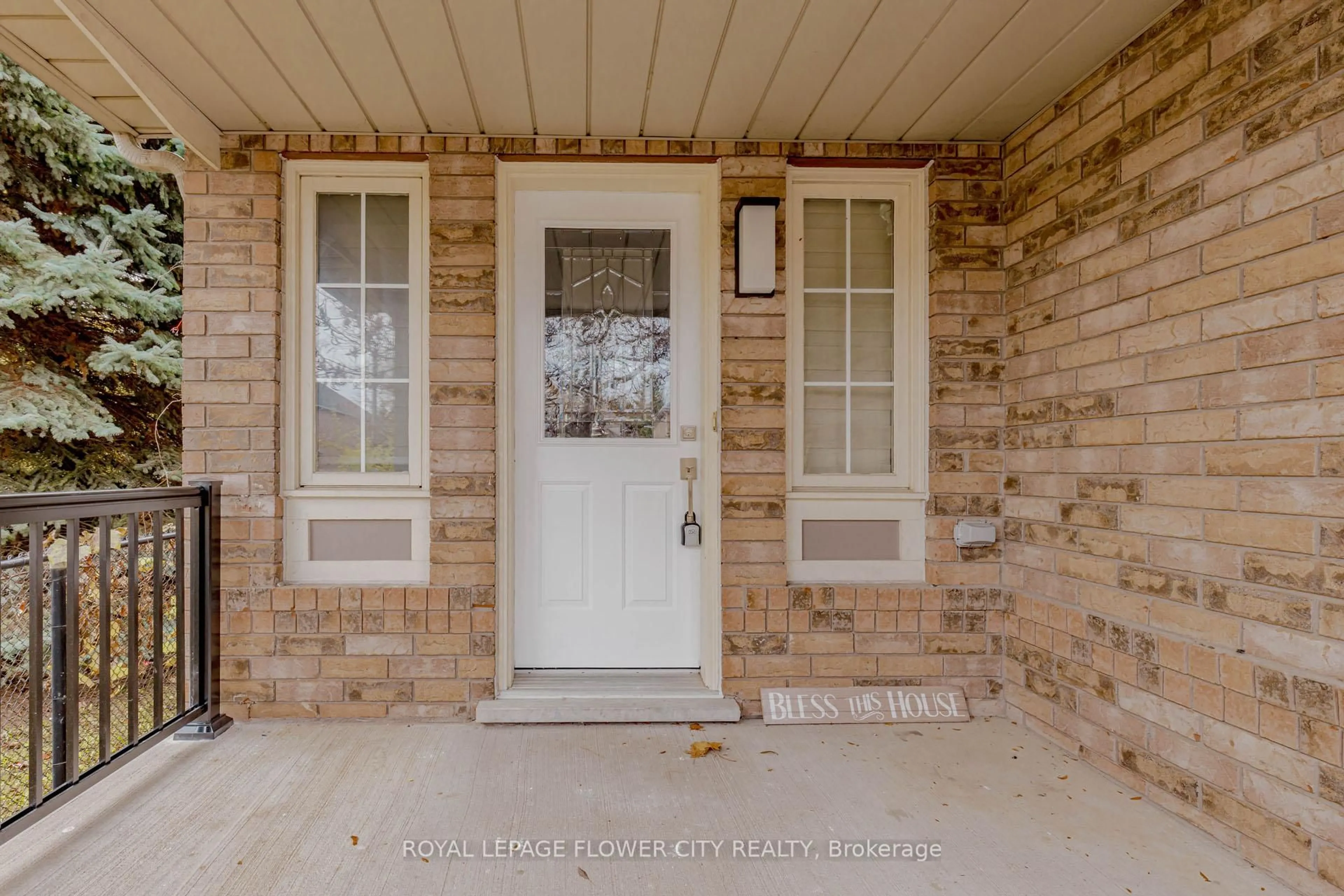 Unknown for 1805 Samuelson Circ, Mississauga Ontario L5N 7Z6