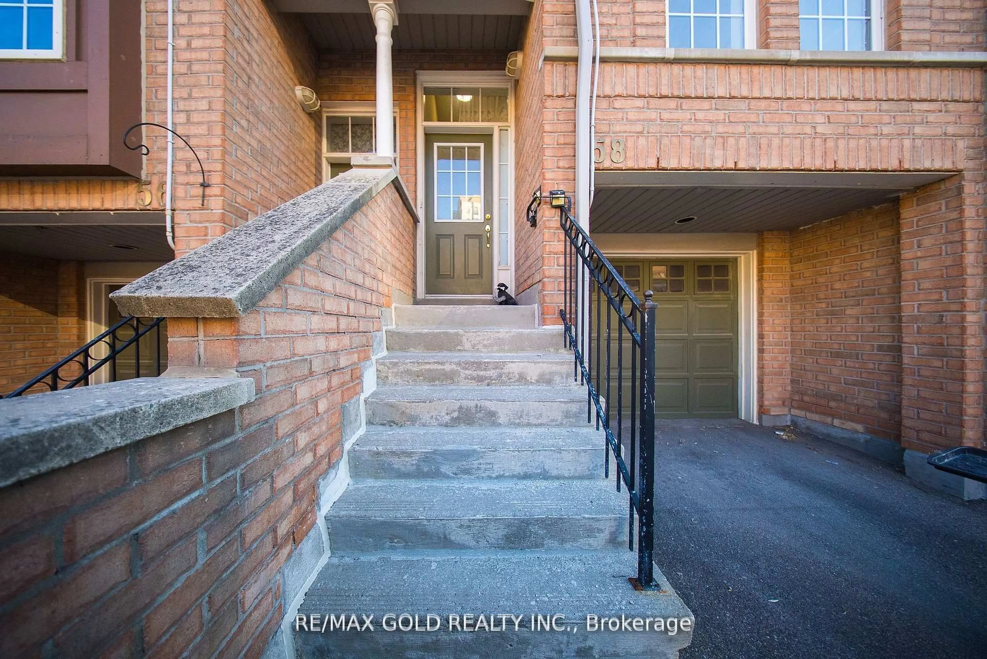 Unknown for 50 Strathaven Dr #58, Mississauga Ontario L5R 4E7