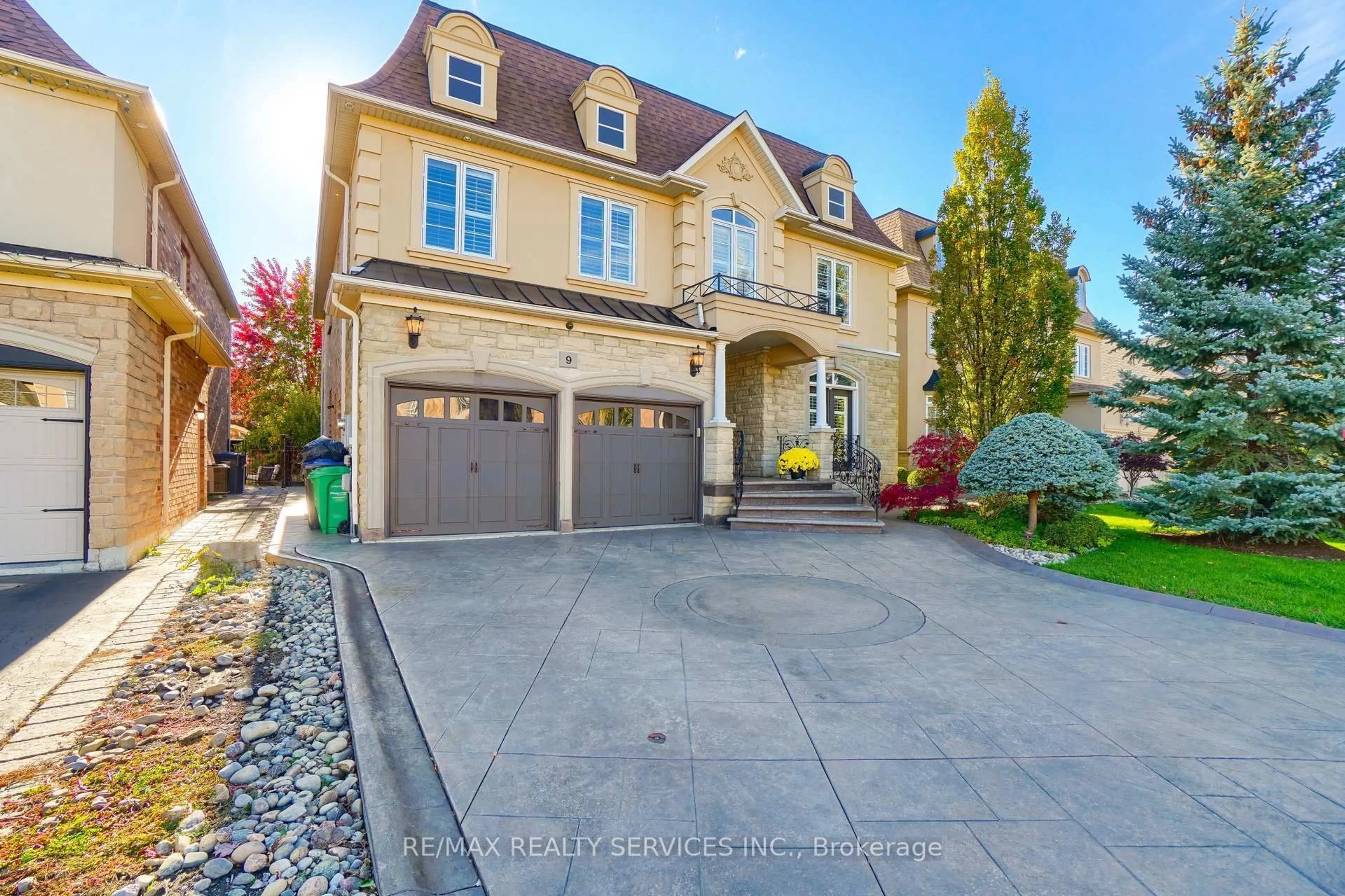 Home with brick exterior material, street for 9 Concorde Dr, Brampton Ontario L6P 1V3