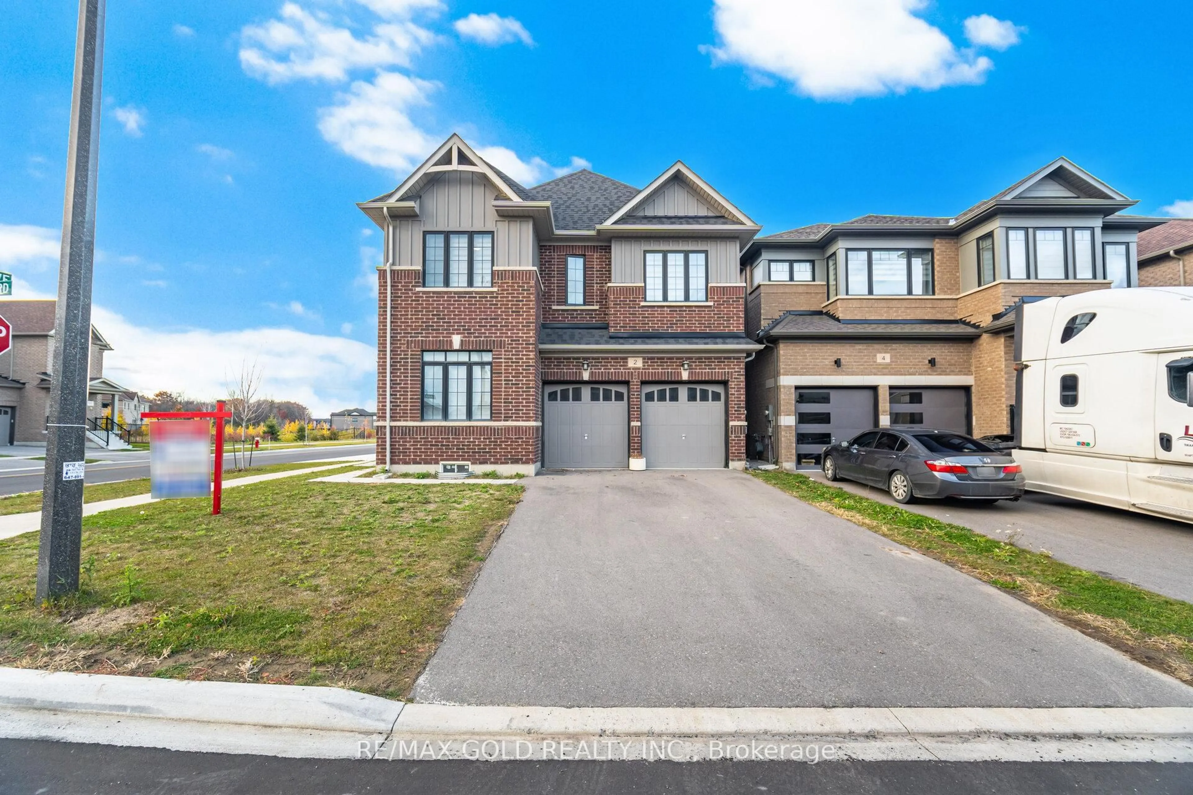 Home with brick exterior material, street for 2 Madawaska Rd, Caledon Ontario L7C 4J8