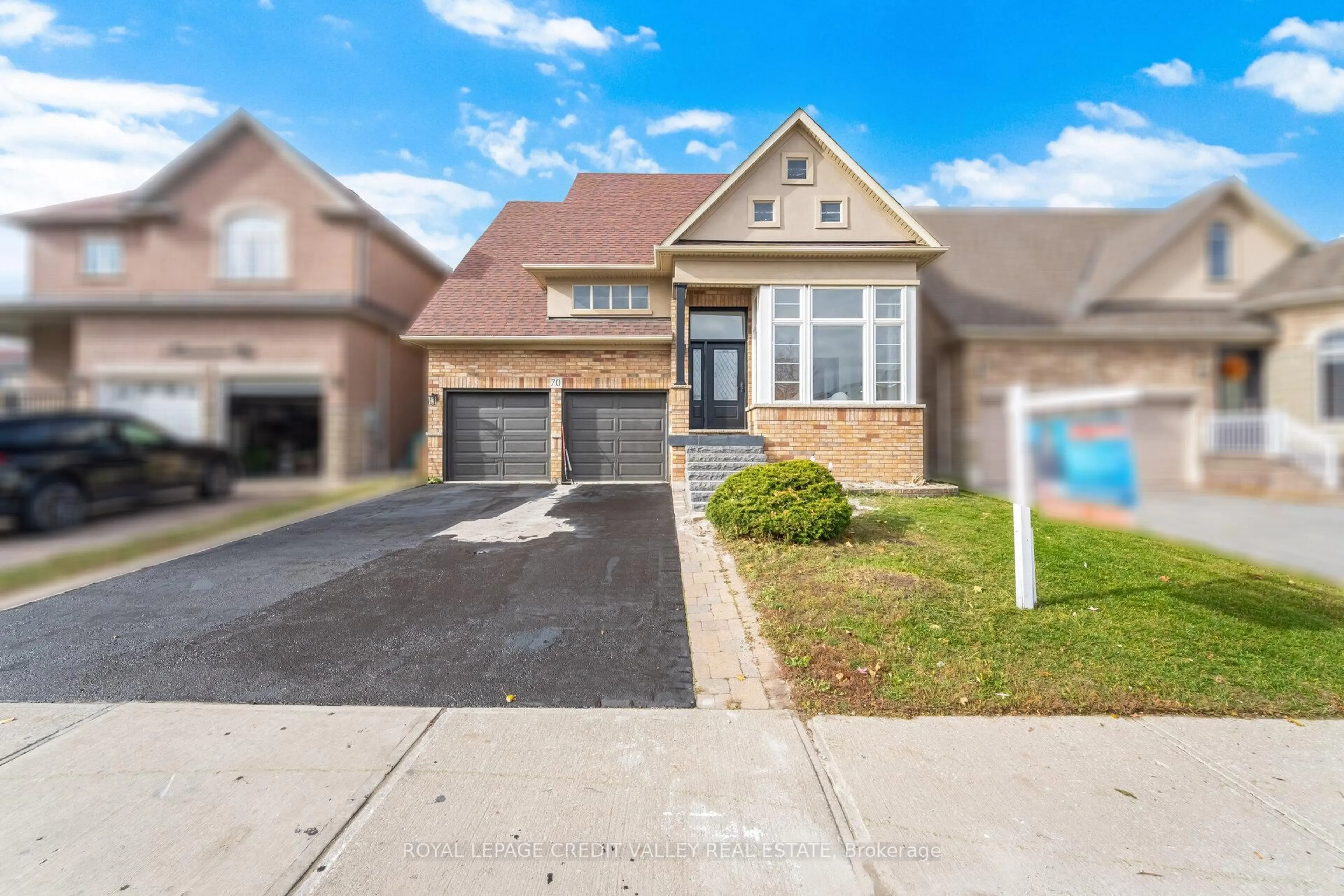 Unknown for 70 Blue Diamond Dr, Brampton Ontario L6S 6K3