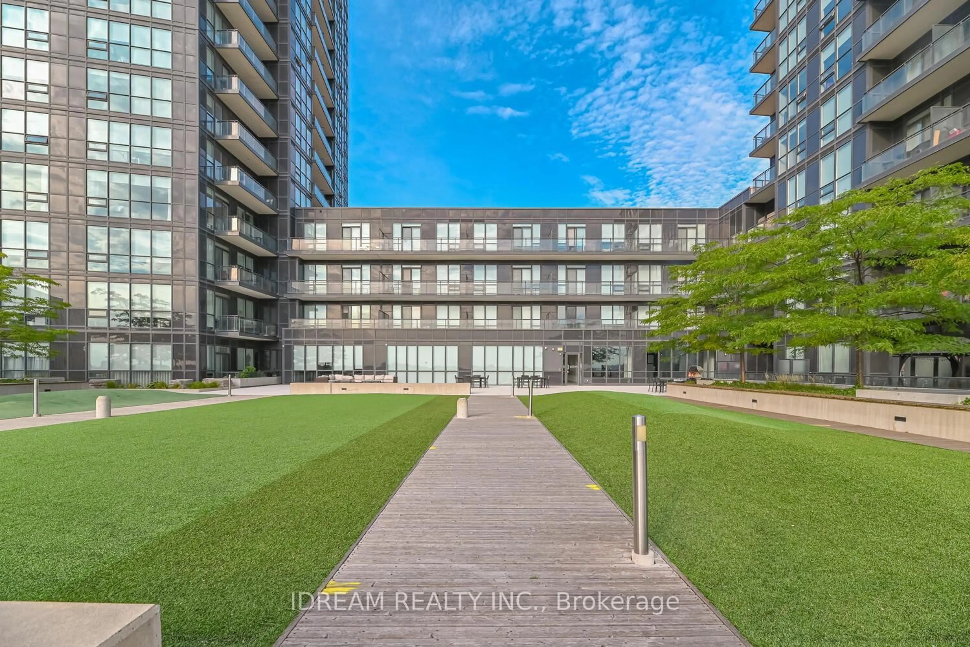 Unknown for 510 Curran Pl #3906, Mississauga Ontario L5B 0J8