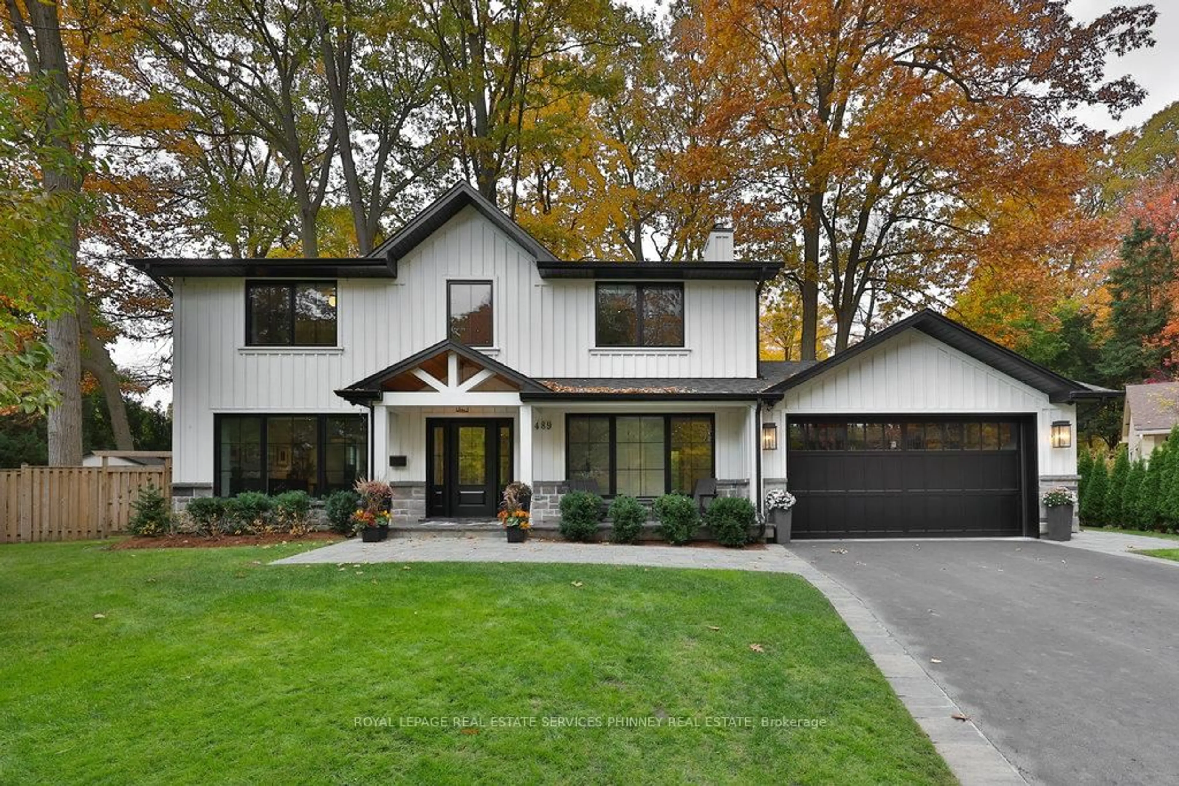 Home with brick exterior material, street for 1489 MILDMAY Crt, Mississauga Ontario L5J 2H4