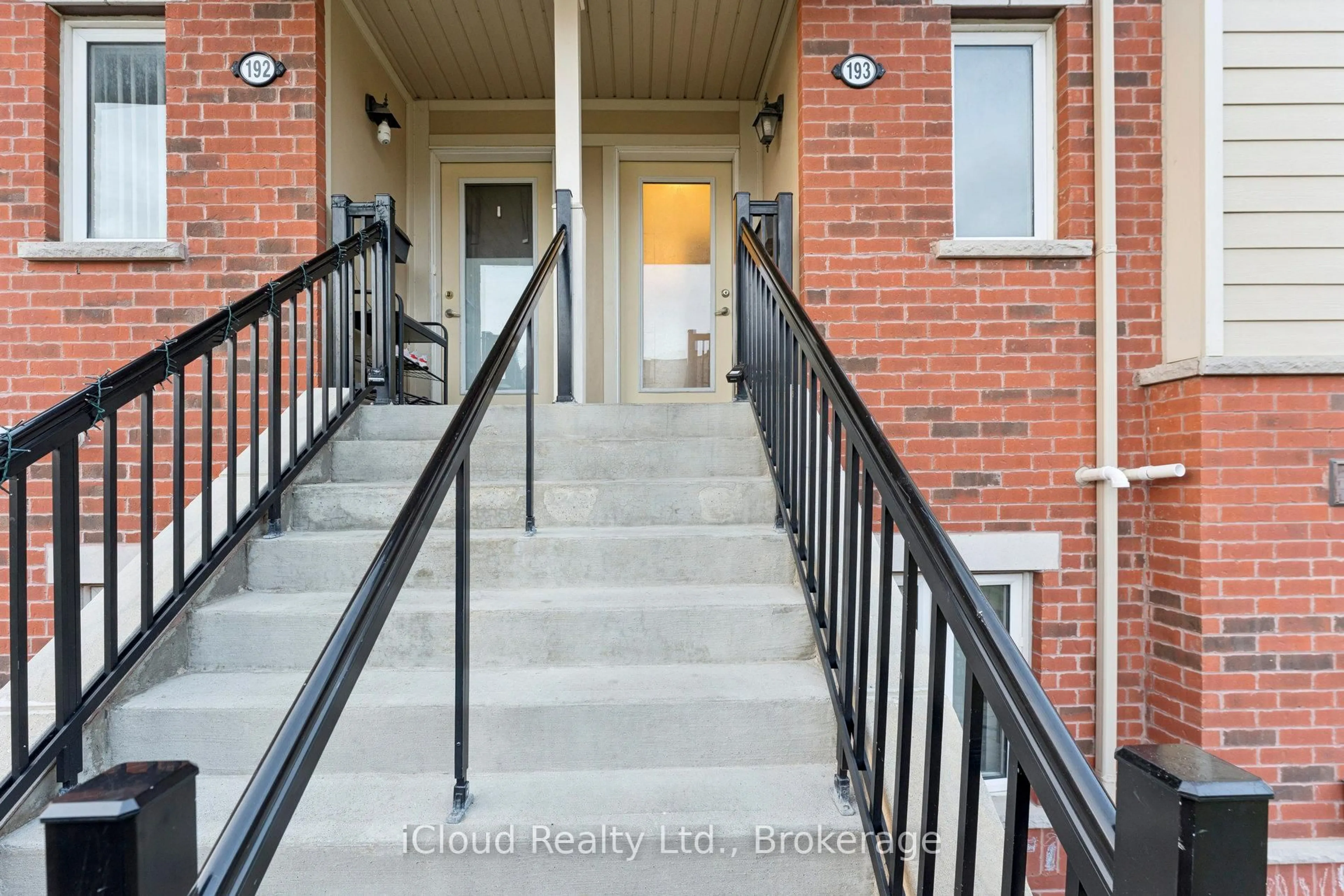 Unknown for 250 Sunny Meadow Blvd #193, Brampton Ontario L6R 2Y7