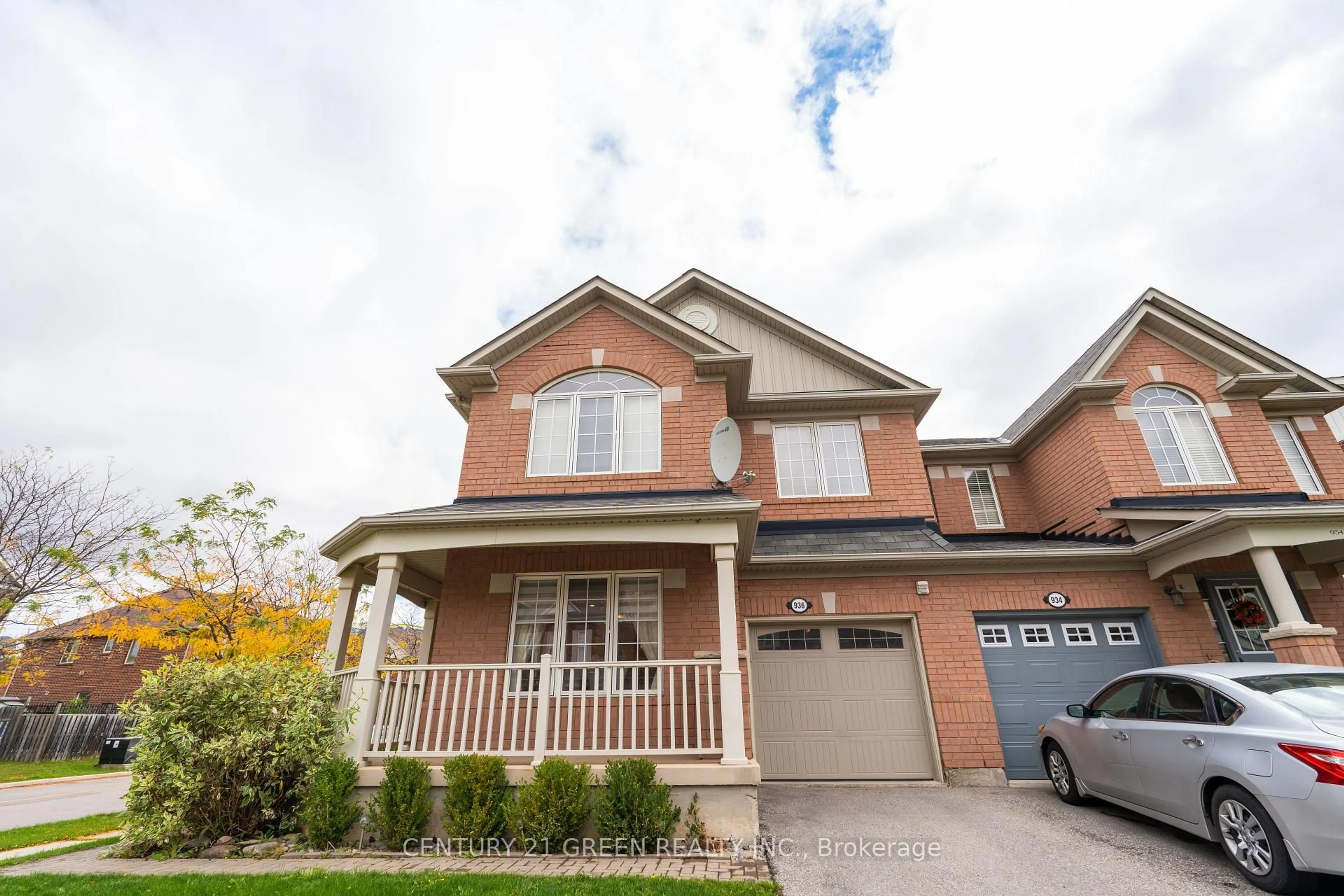 Home with brick exterior material, street for 936 Hepburn Rd, Milton Ontario L9T 0L6