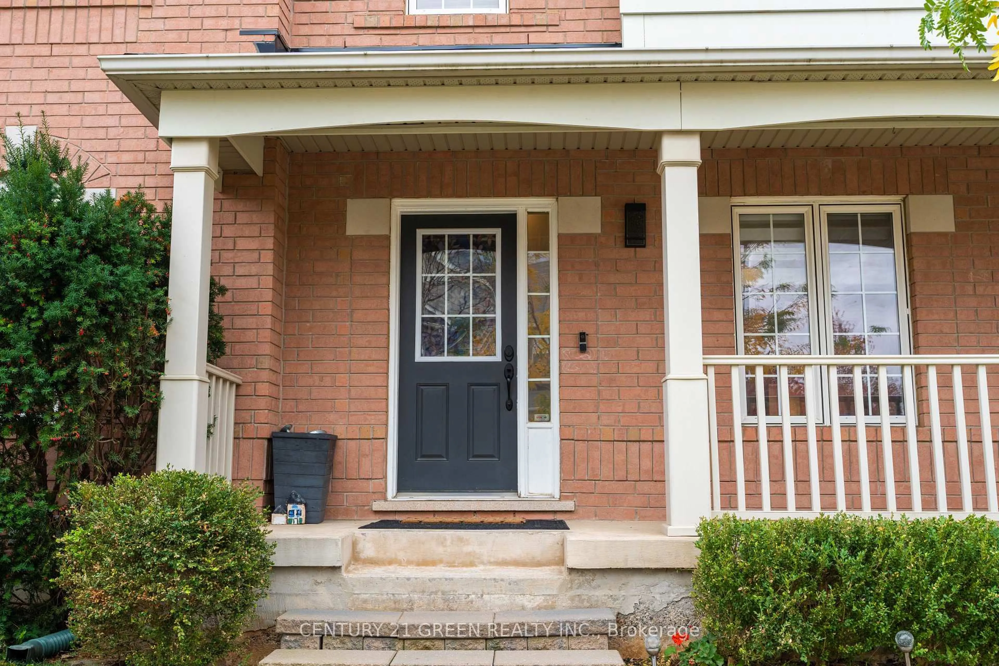 Home with brick exterior material, street for 936 Hepburn Rd, Milton Ontario L9T 0L6