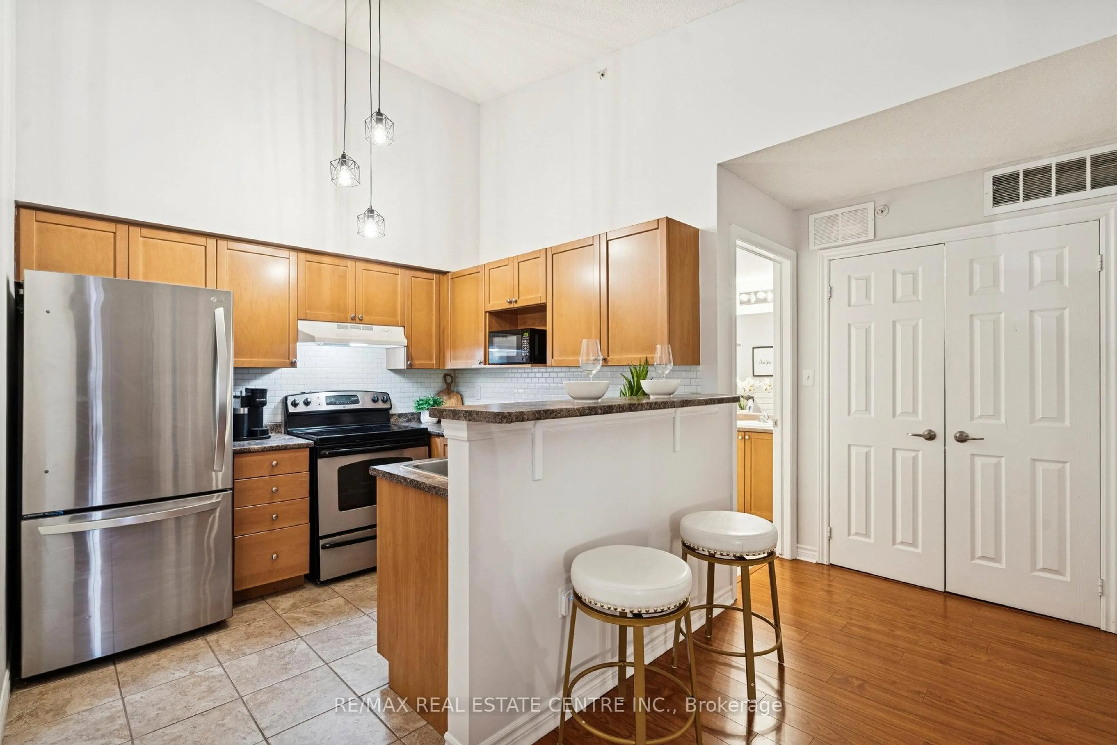 Open concept kitchen, unknown for 1350 Main St #408, Milton Ontario L9T 7S7
