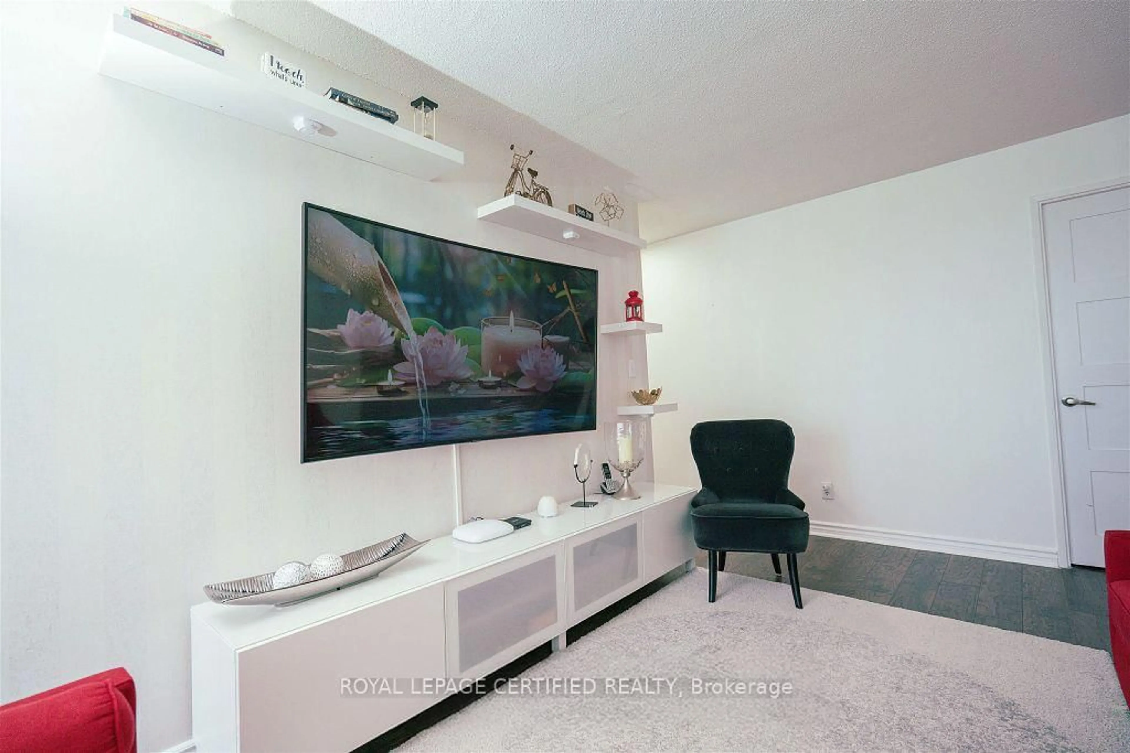 Home theater for 145 Hillcrest Ave #1907, Mississauga Ontario L5B 3Z1