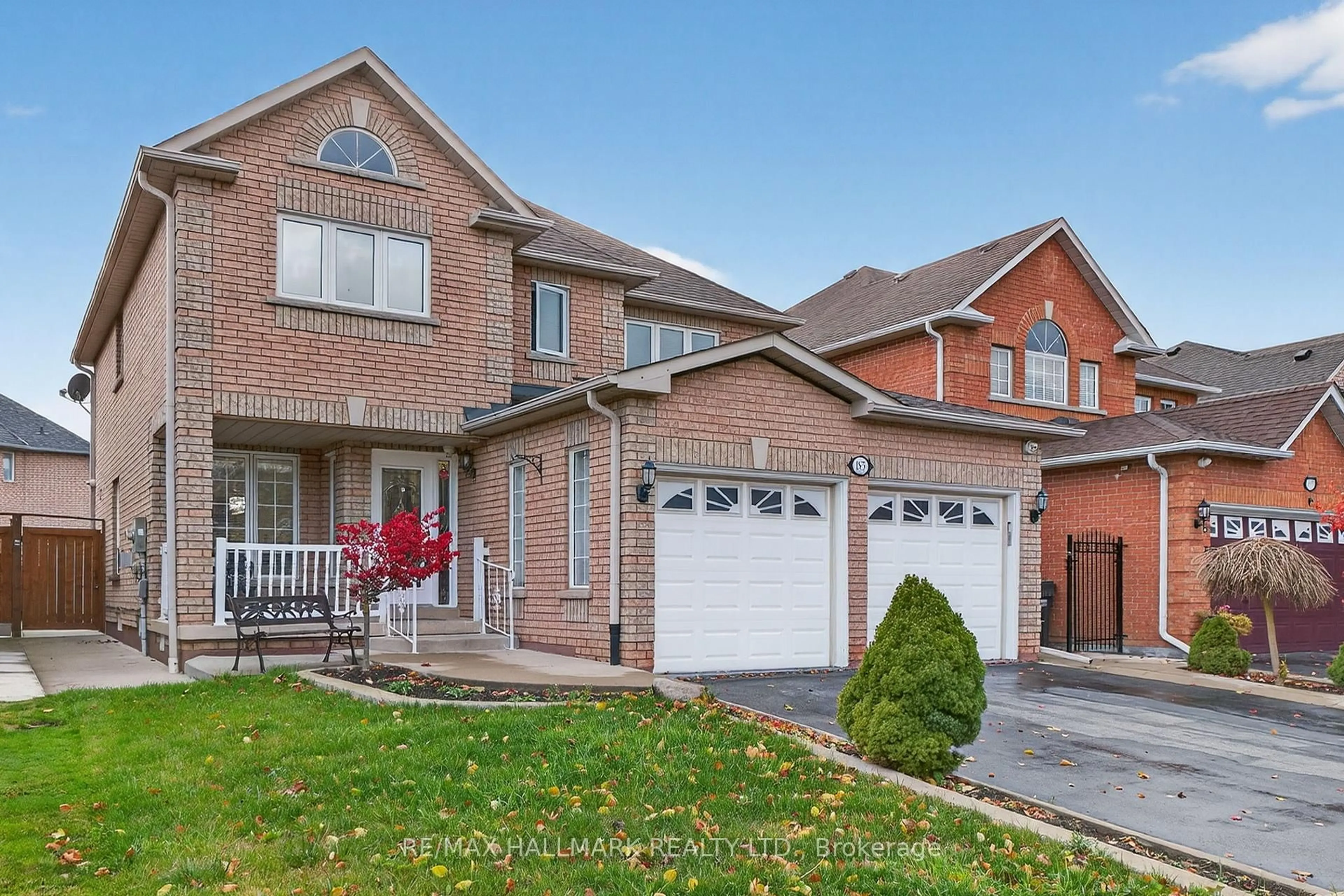 Home with brick exterior material, street for 185 Harvest Moon Dr, Caledon Ontario L7E 2X6
