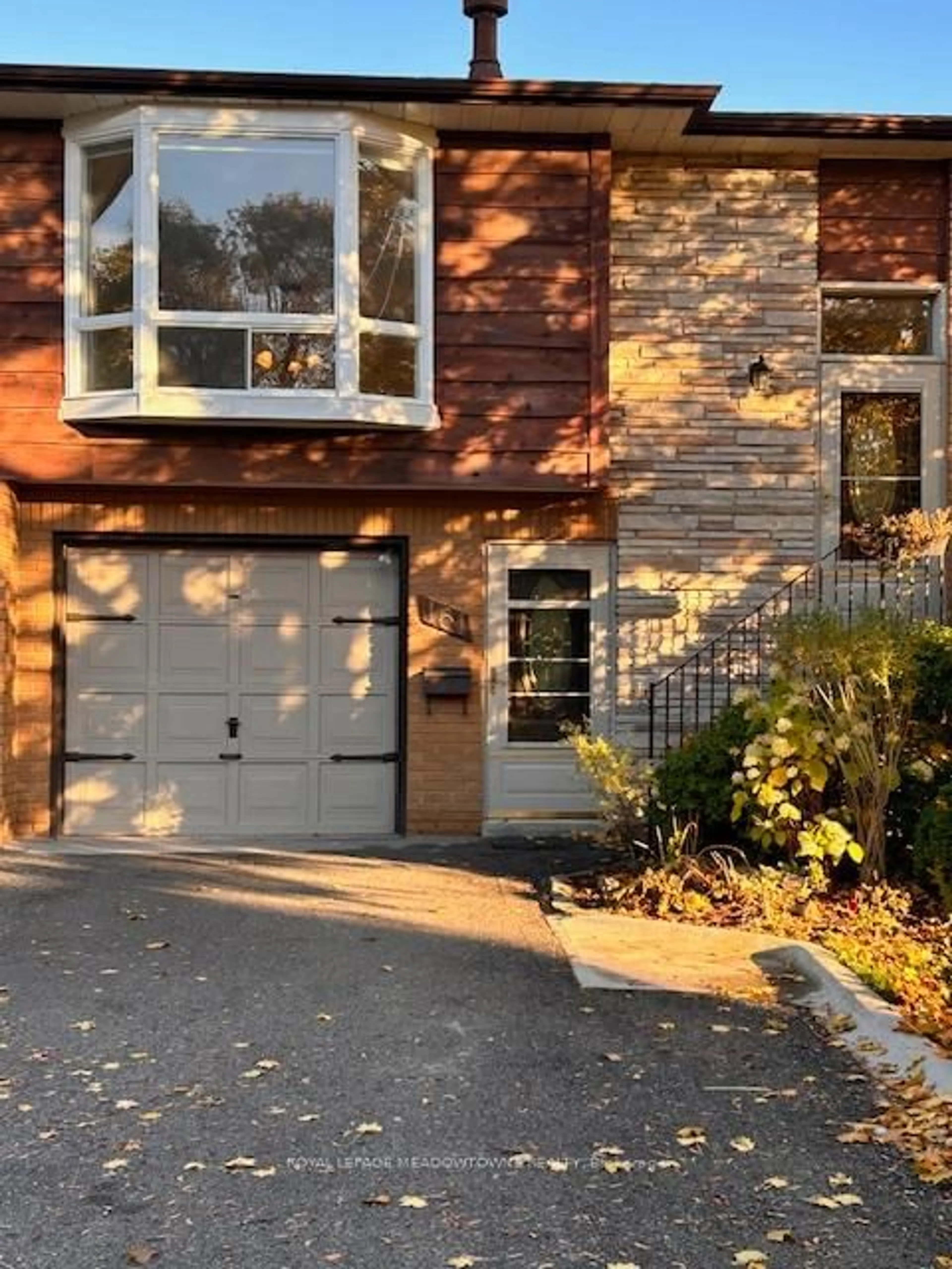 Home with brick exterior material, street for 161 Harold St, Brampton Ontario L6Y 2G3