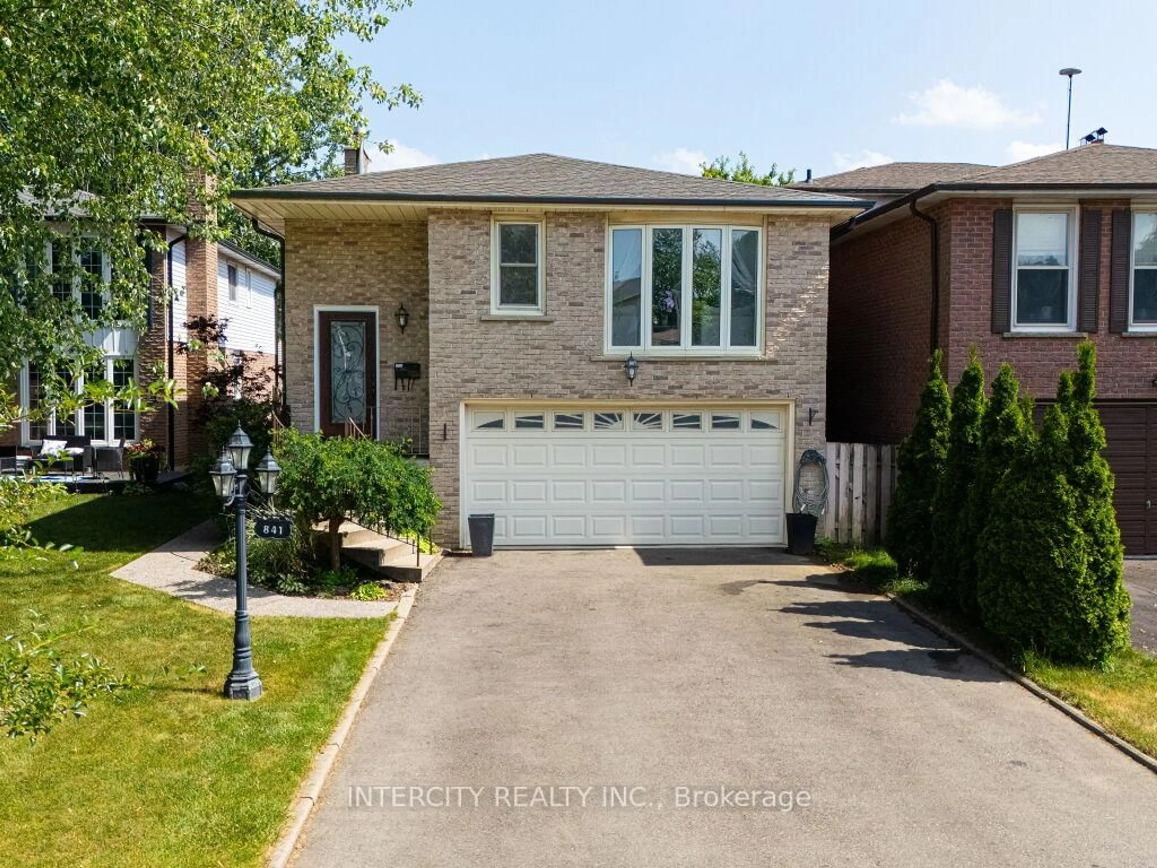 Home with brick exterior material, street for 841 Coulson Ave, Milton Ontario L9T 4K3