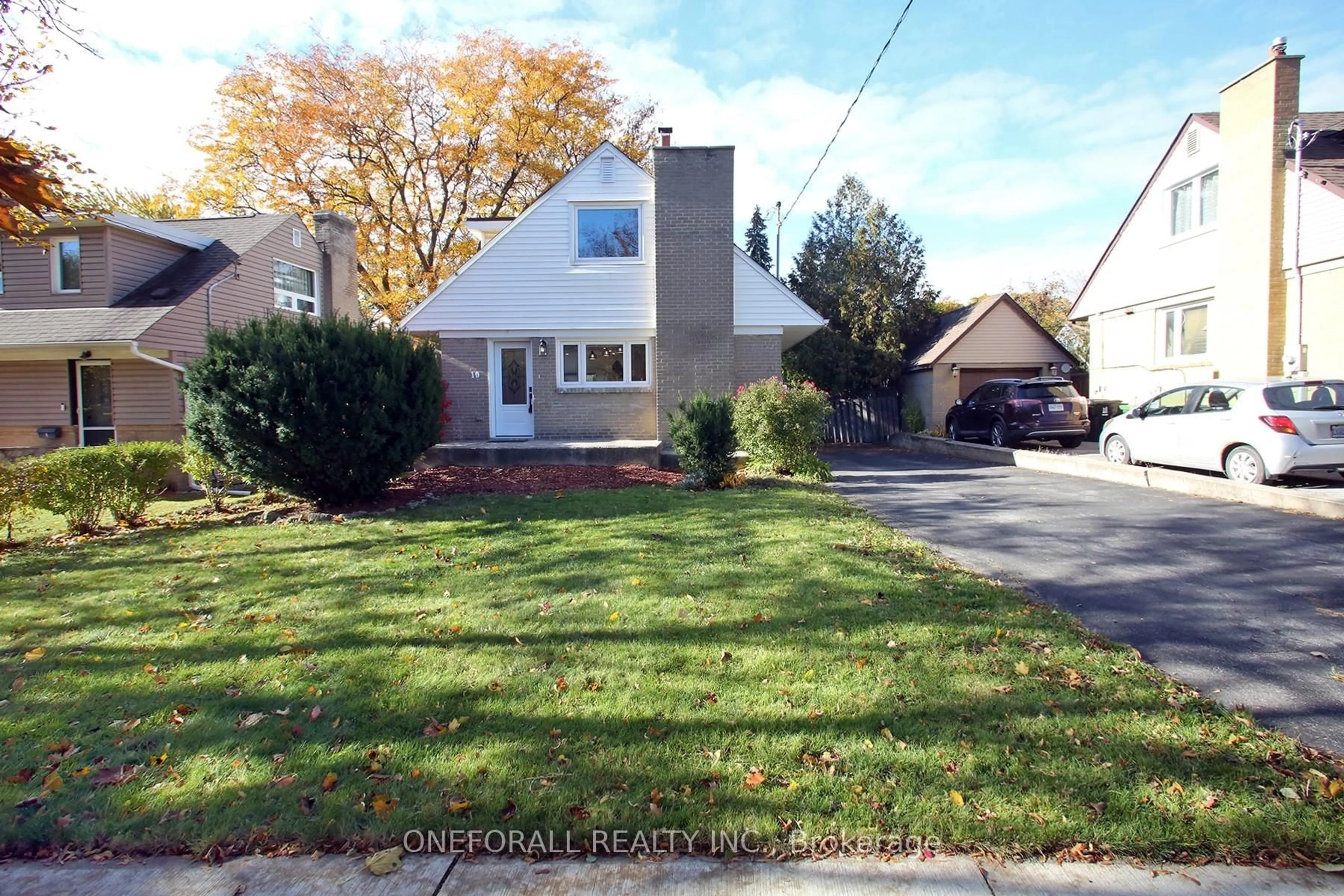 Unknown for 10 Esmond Cres, Toronto Ontario M9W 3P8