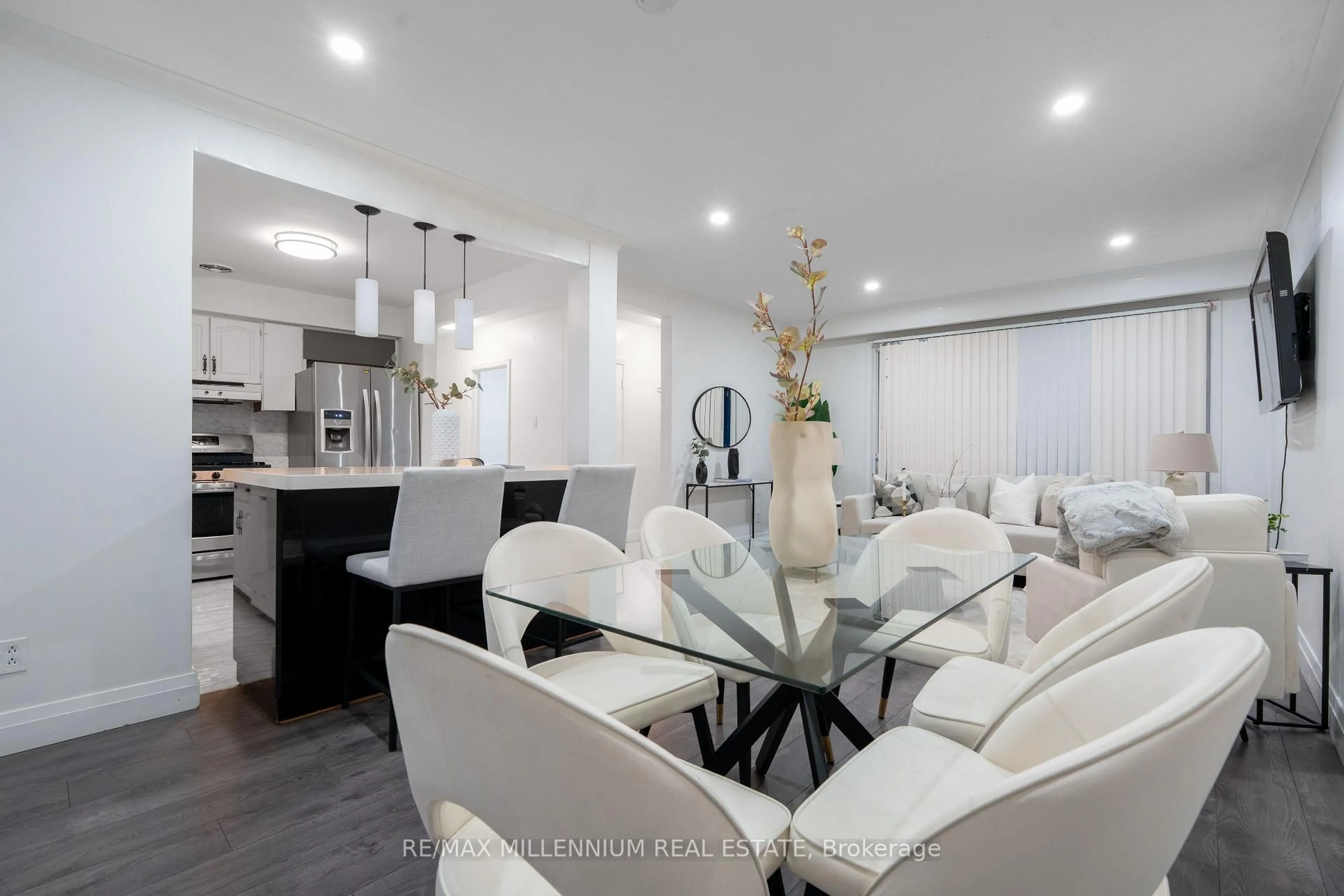 Dining room, unknown for 98 Stavely Cres, Toronto Ontario M9W 2C8