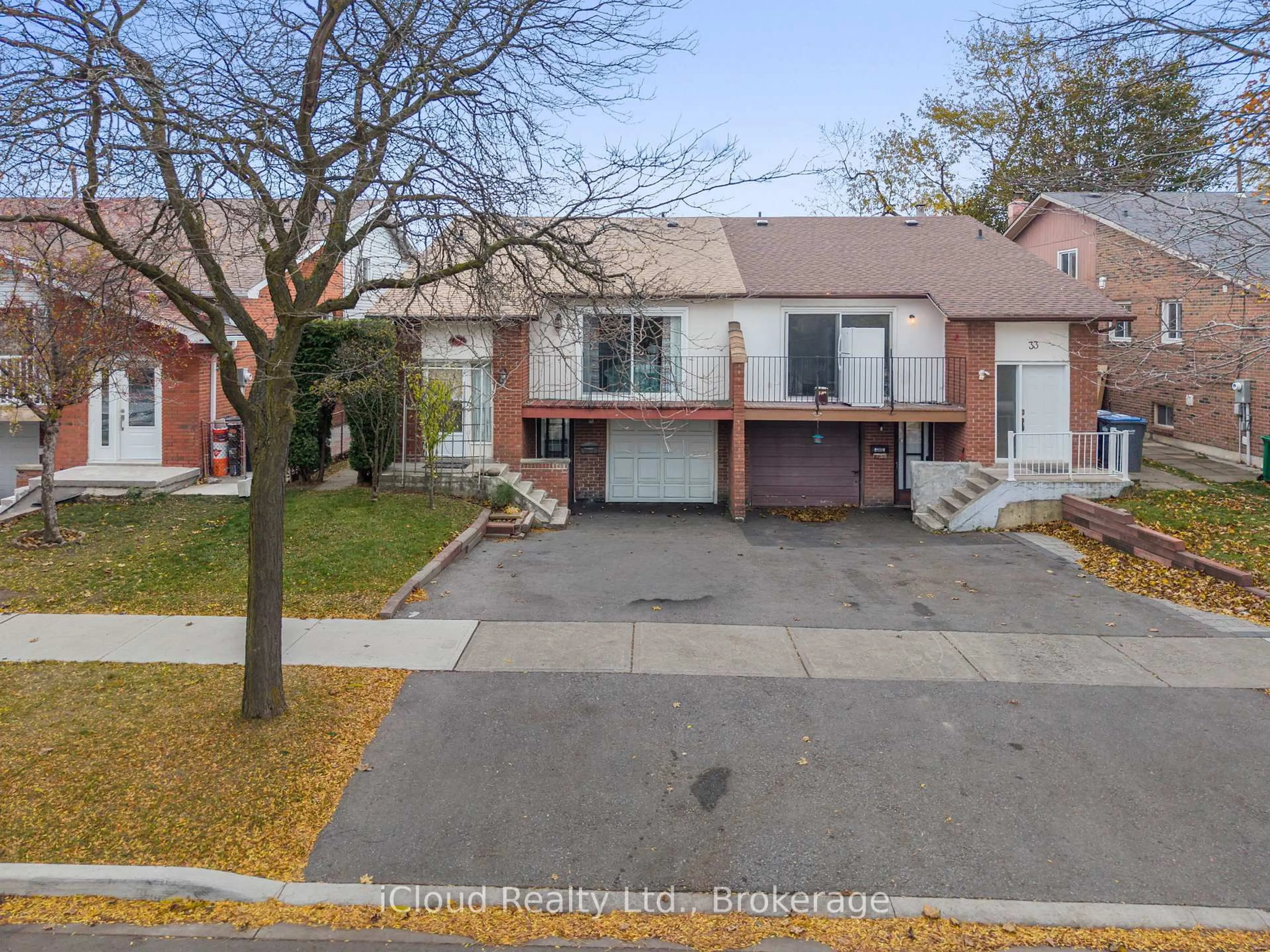 Home with brick exterior material, street for 35 Carter Dr, Brampton Ontario L6V 3N4