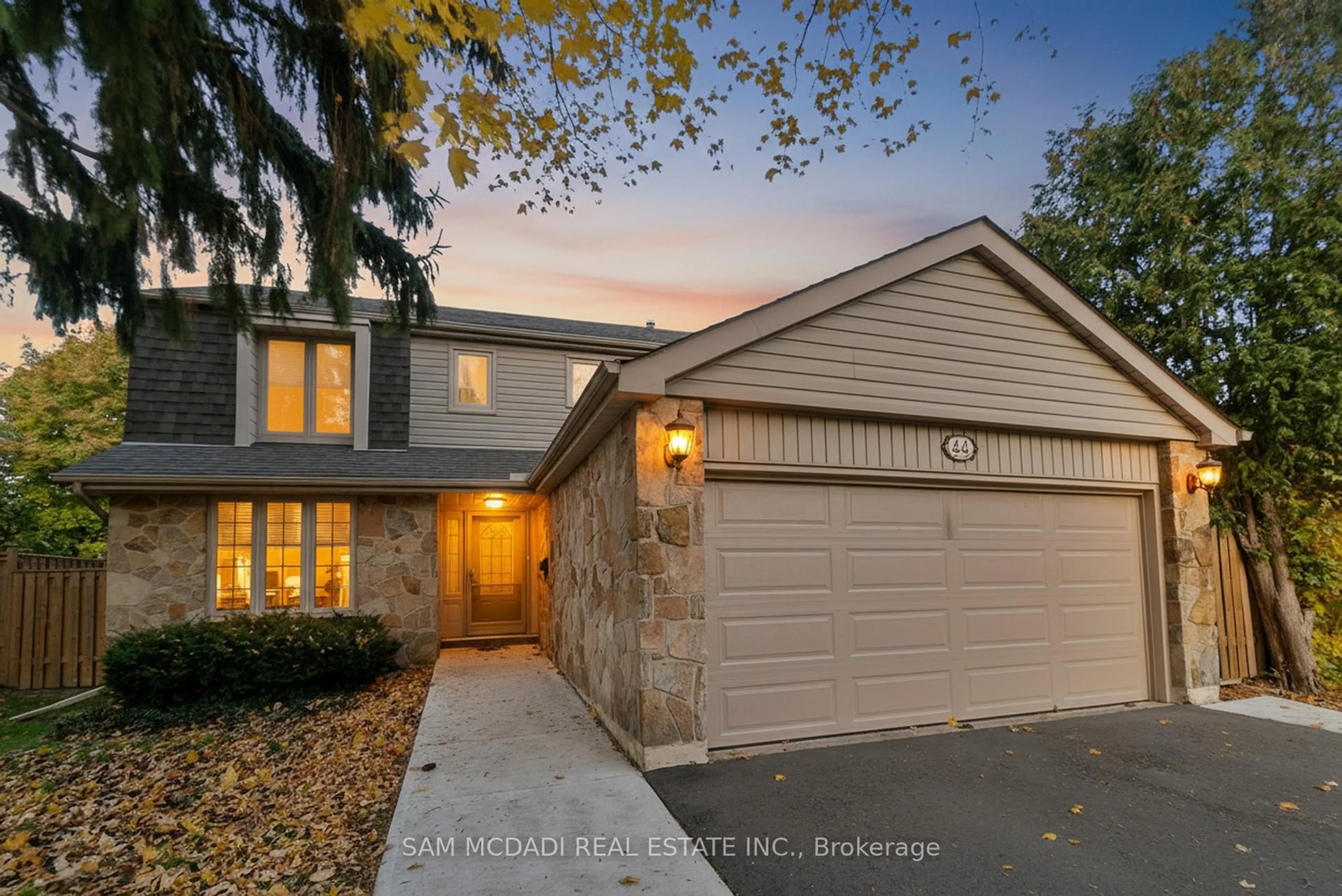 Home with brick exterior material, street for 44 Madrid Cres, Brampton Ontario L6S 2X4